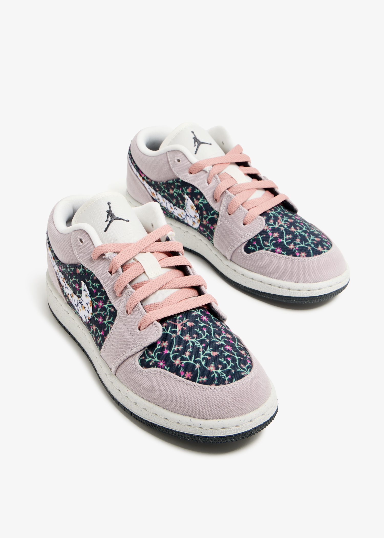 Floral jordan on sale