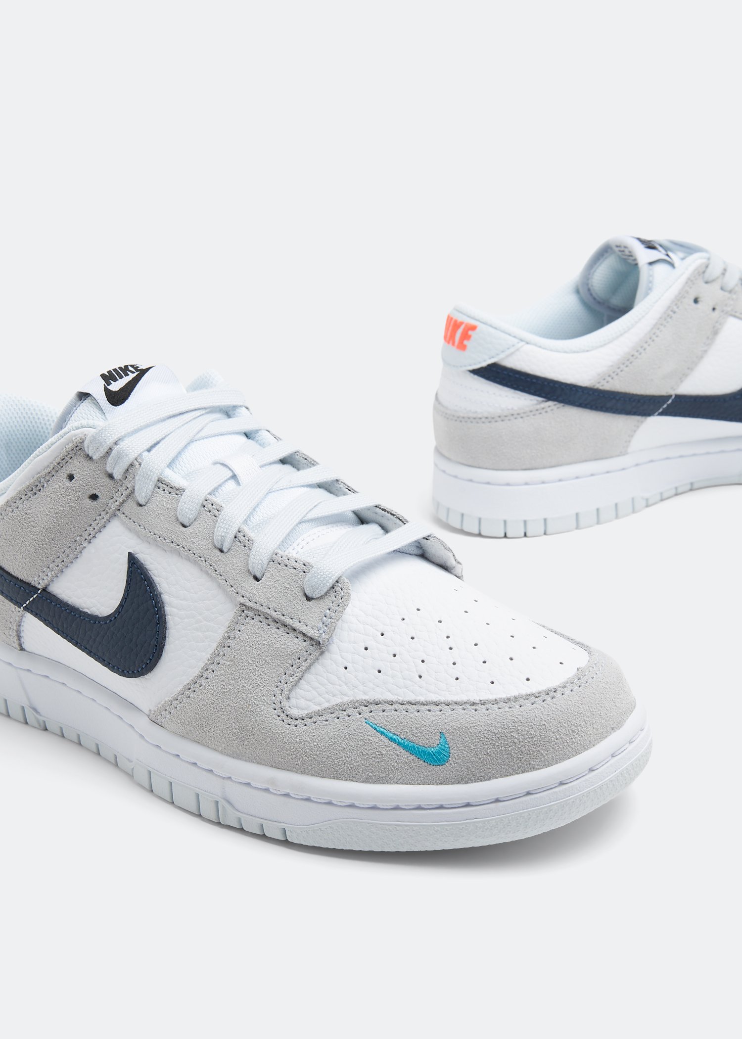 Nike low swoosh store