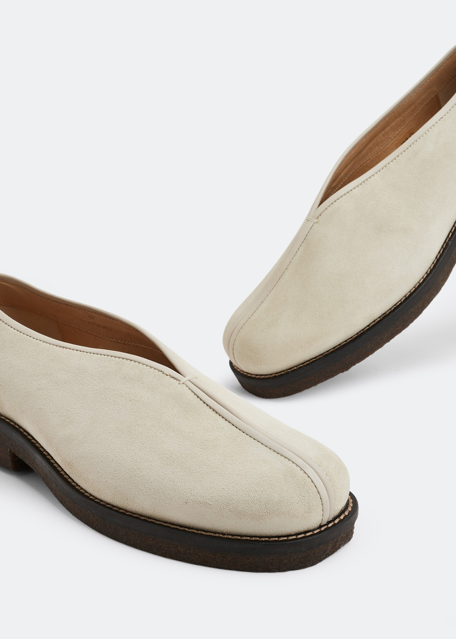 

Piped slippers, Beige