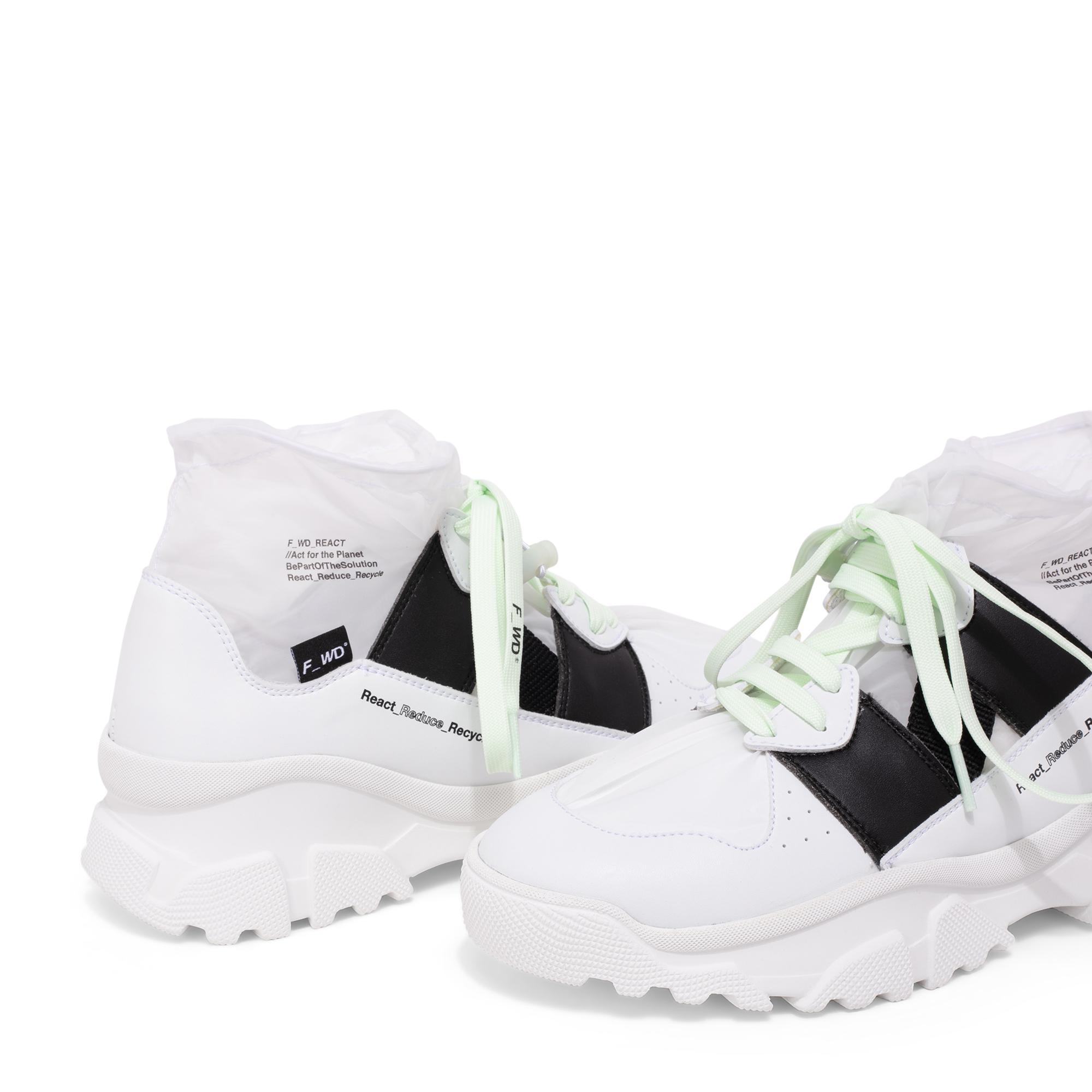 

XP2 Junk X sneakers, White