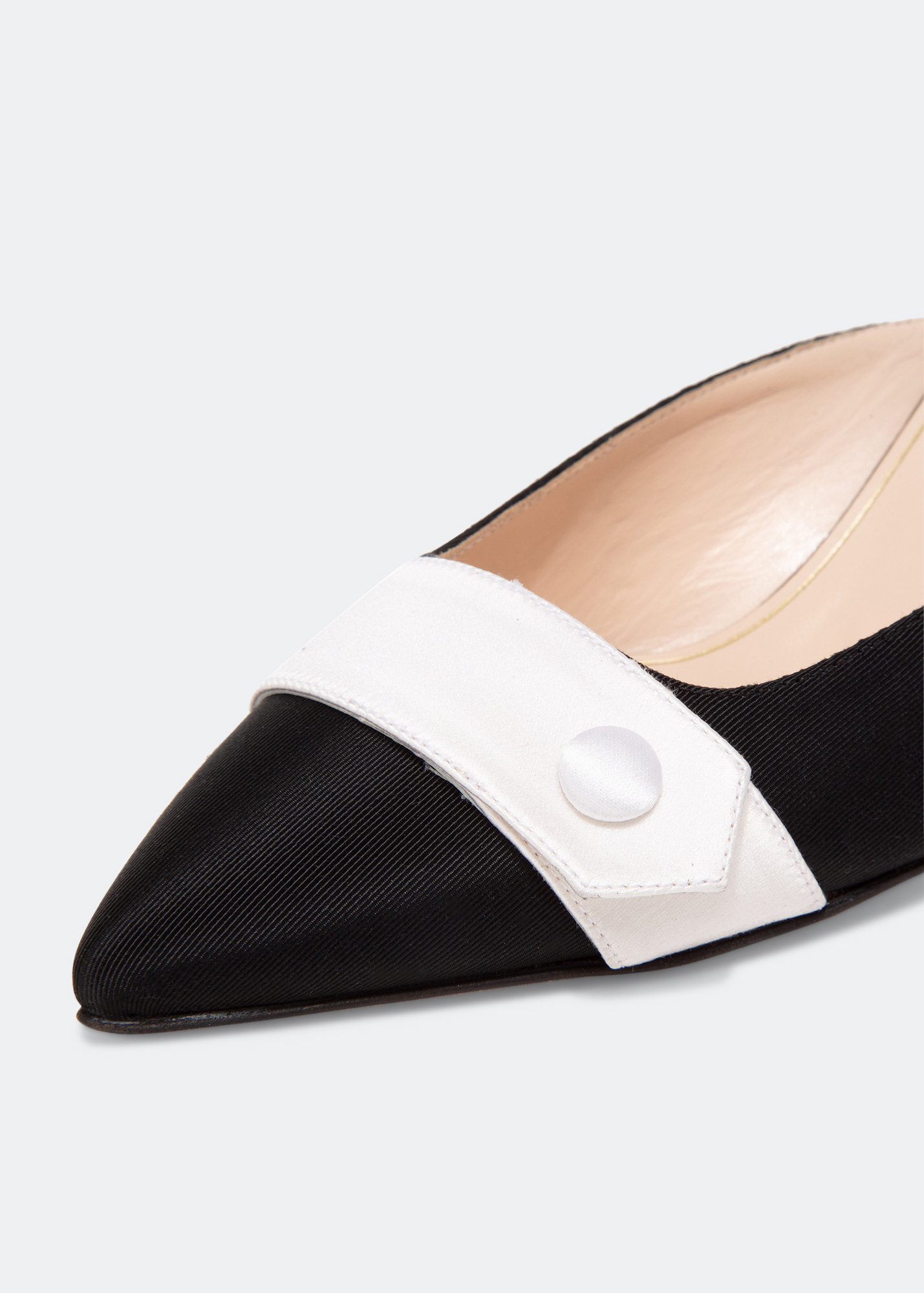 

Button detail mules, Black