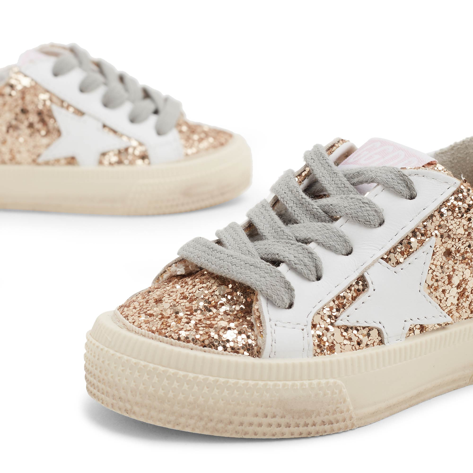 

May sneakers, Gold