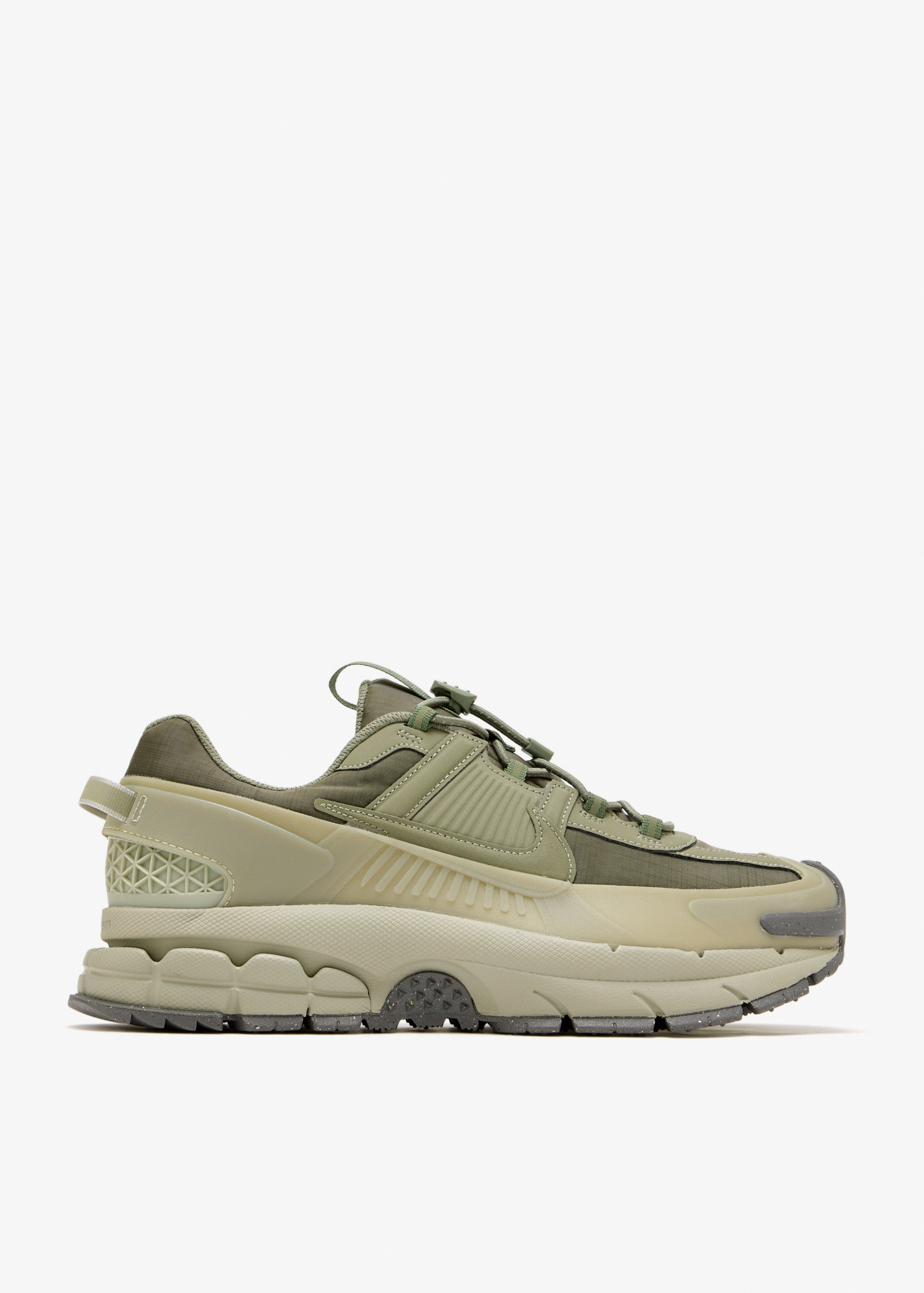 

Zoom Vomero Roam sneakers, Khaki