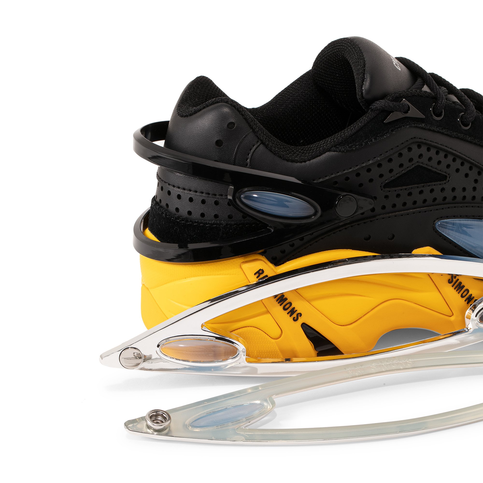 

Cylon-21 sneakers, Black