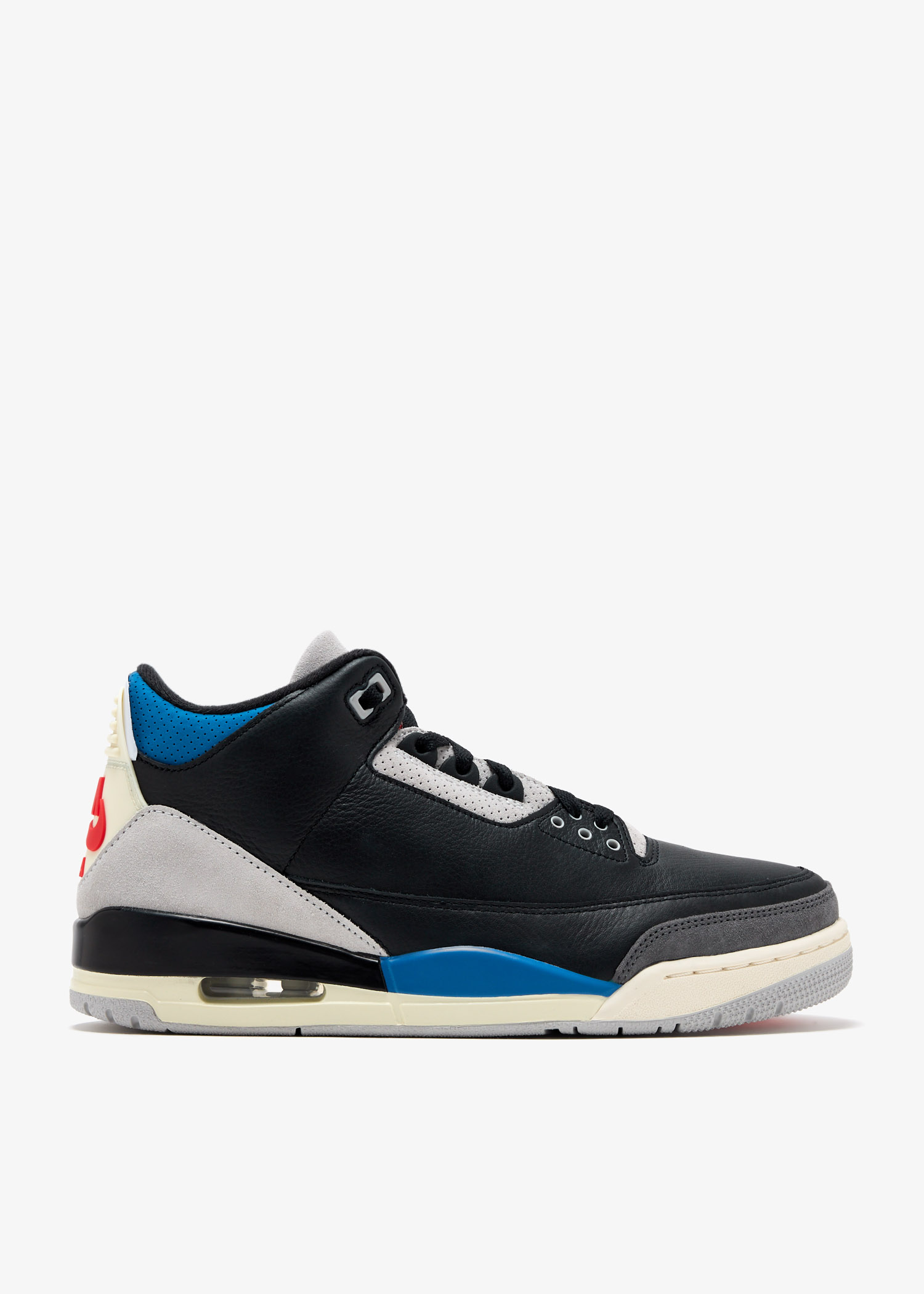 

Air Jordan 3 Retro OG sneakers, Black