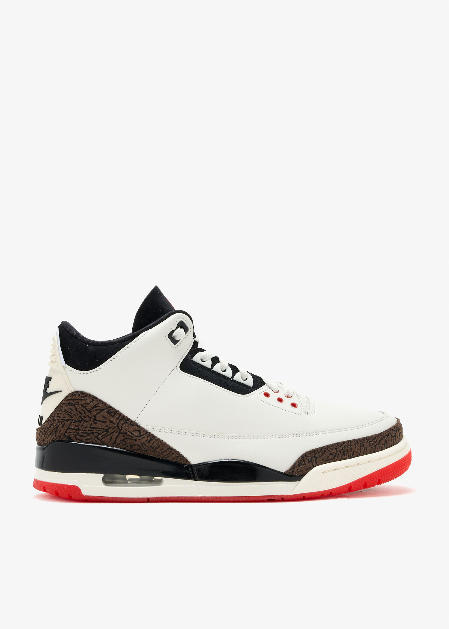 

Air Jordan 3 Retro OG 'World's Best Dad' sneakers, Cream