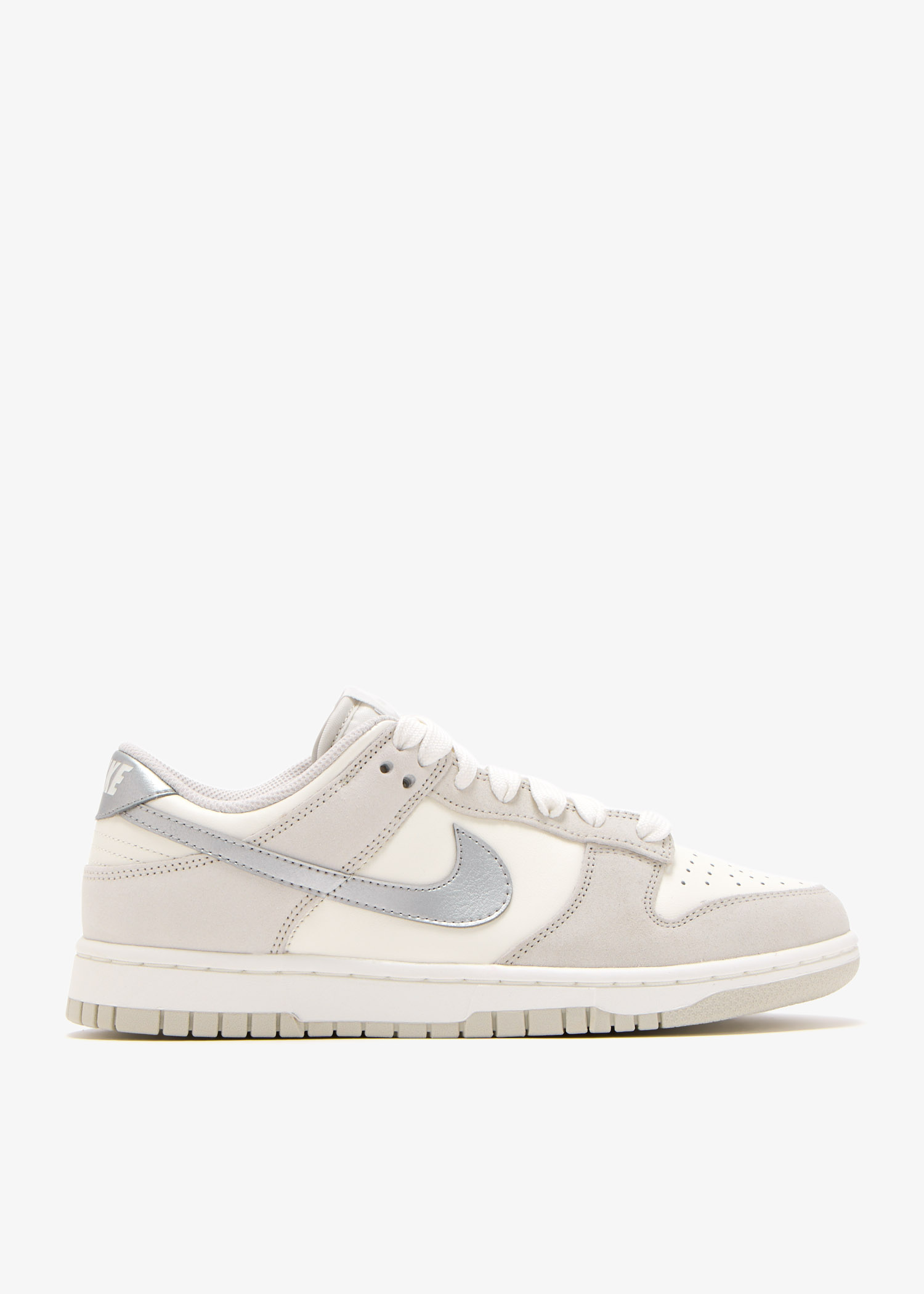 

Dunk Low sneakers, Cream