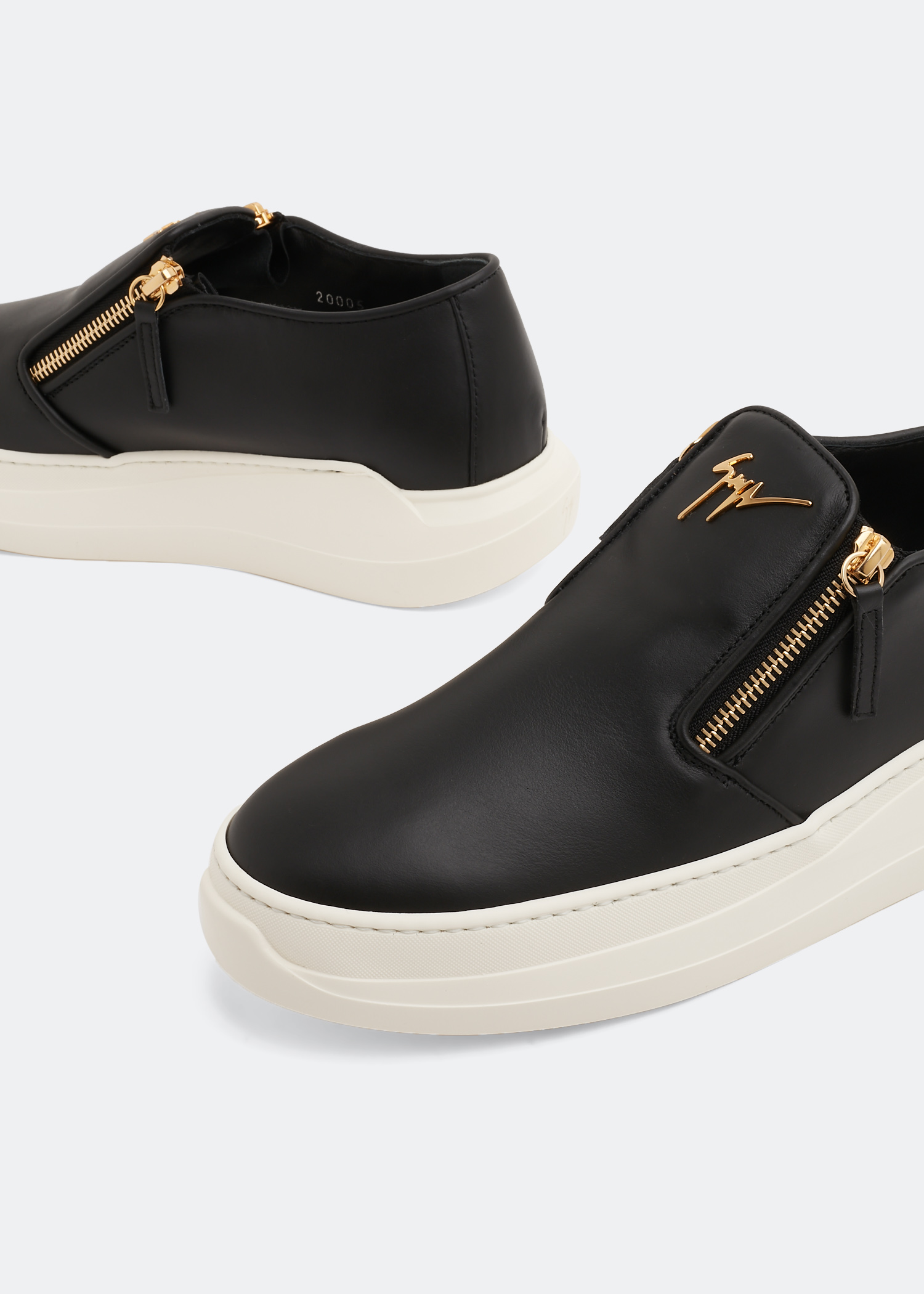 

Conley zip sneakers, Black