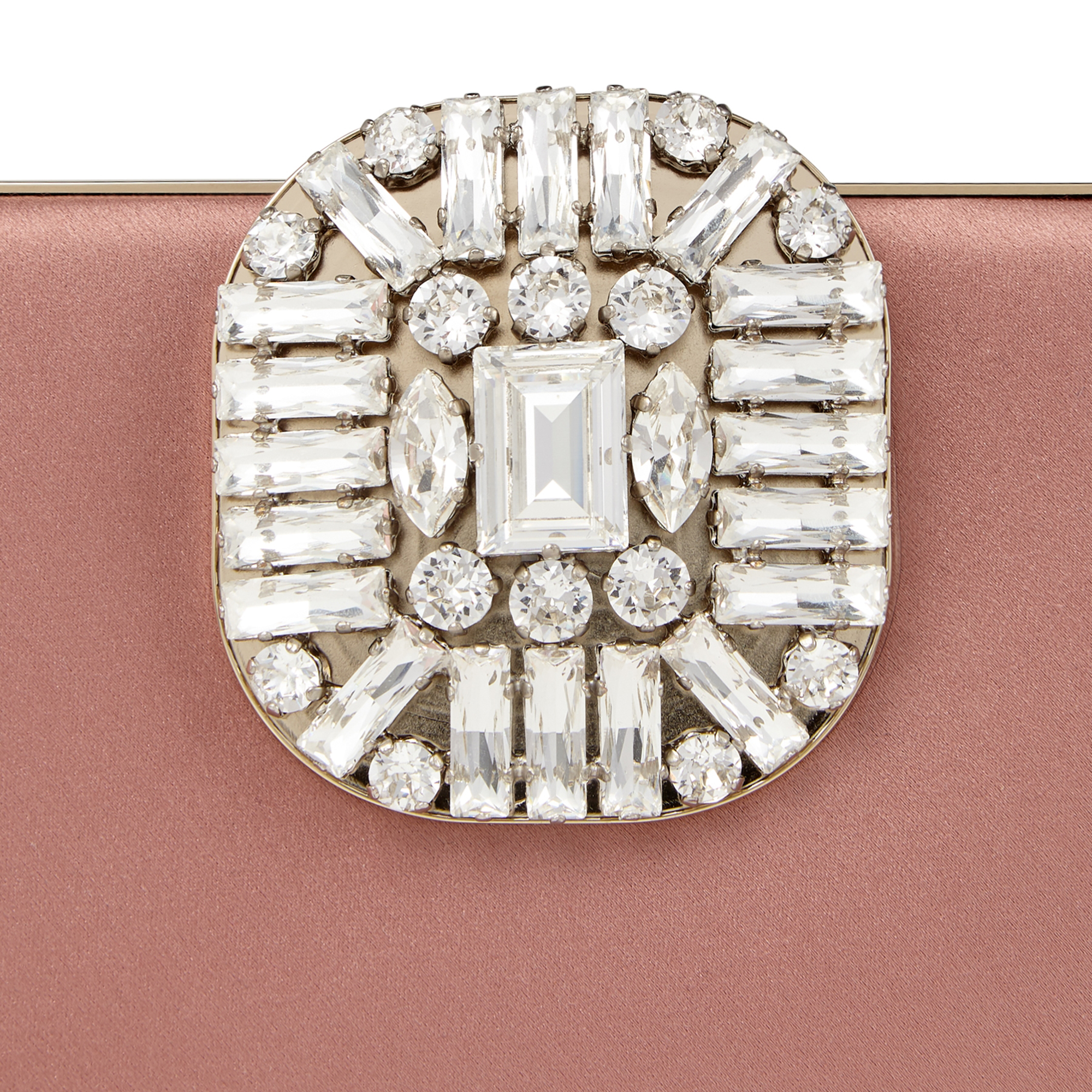 

Leonis clutch, Pink
