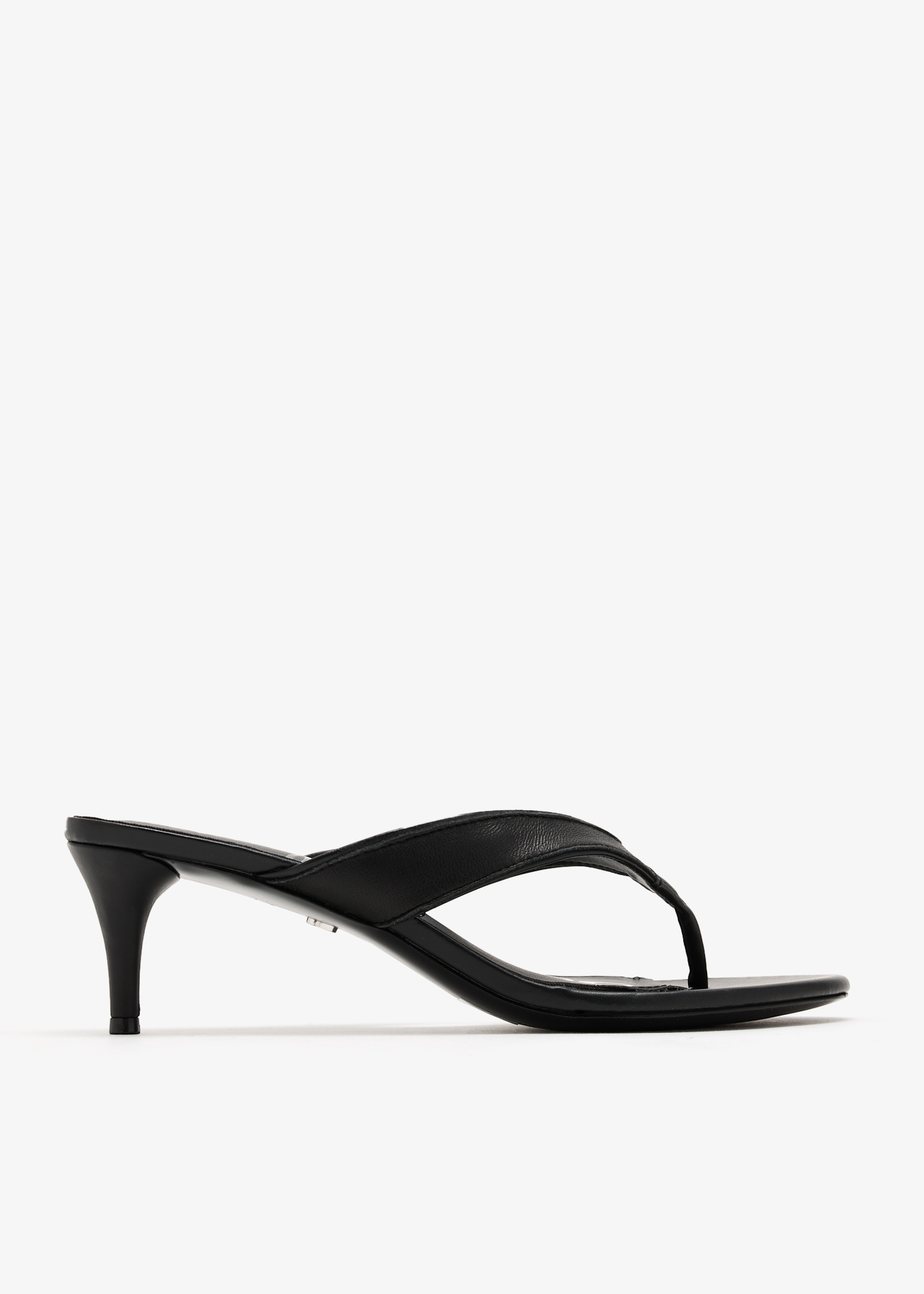 

Amie thong sandals, Black