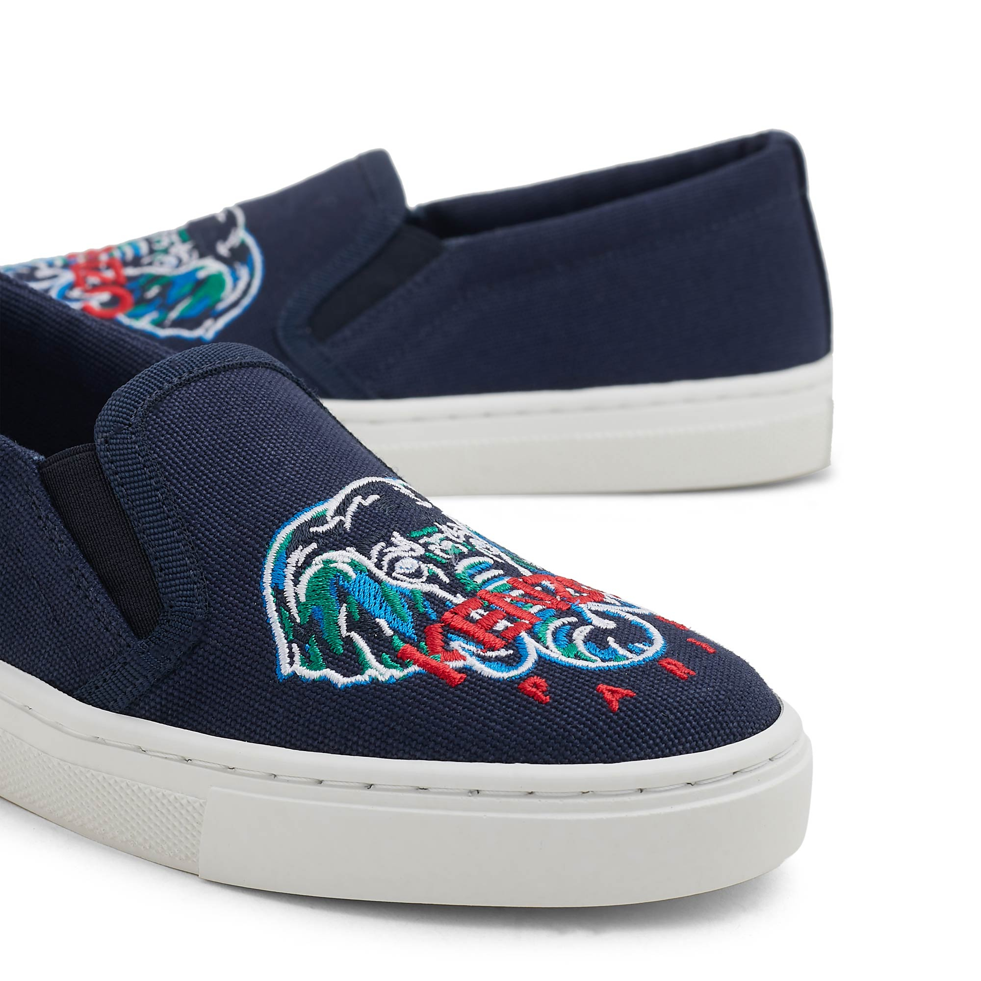 

Elephant embroidered sneakers, Blue