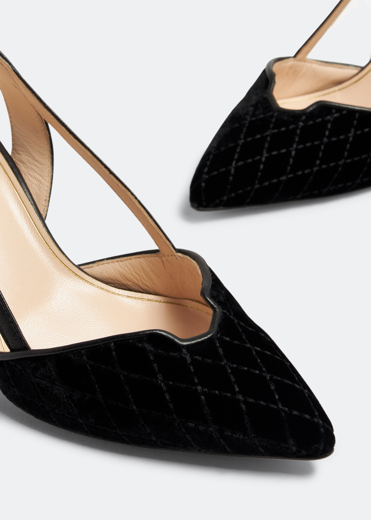 

Fionda 70 pumps, Black