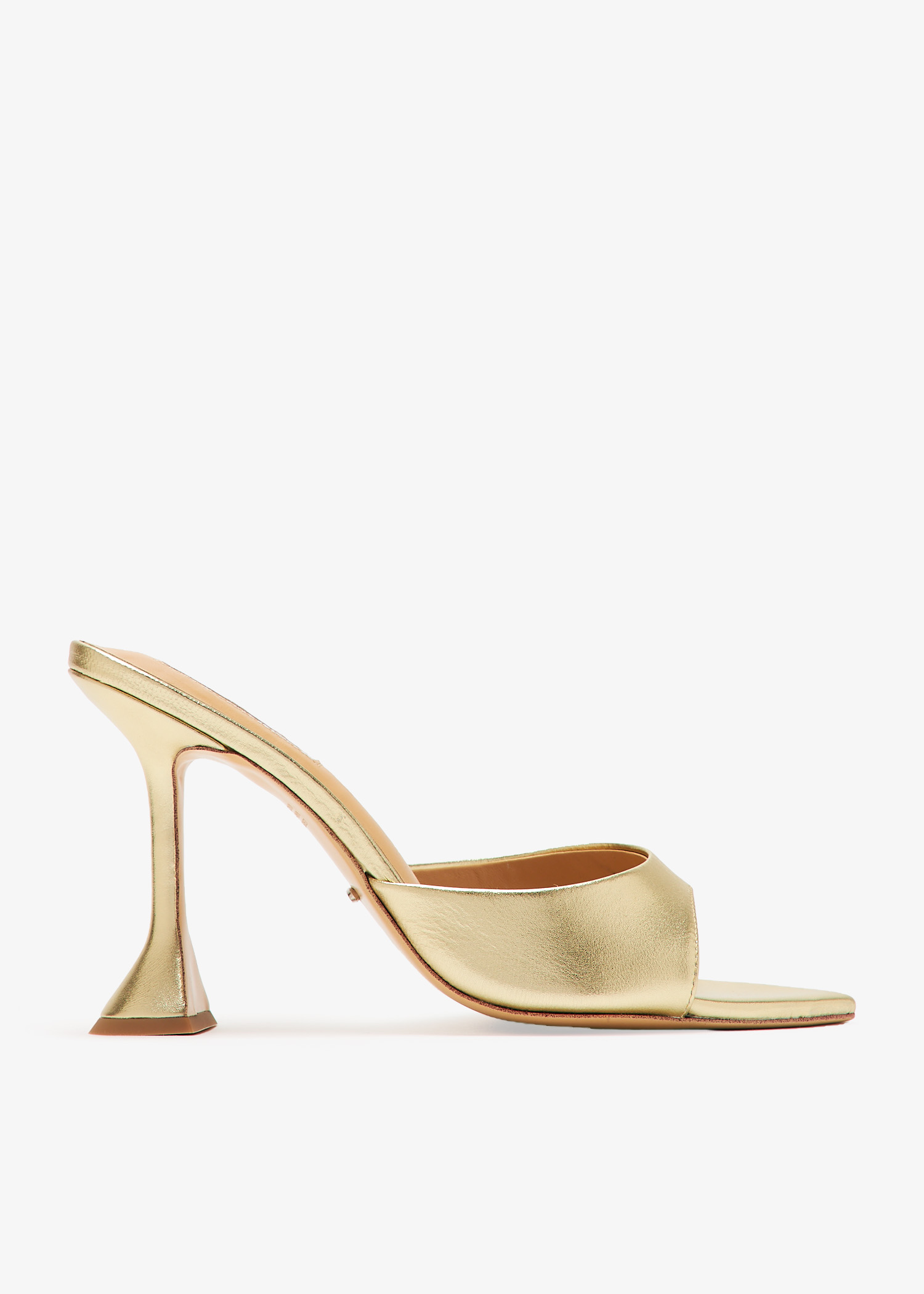 

Marcel mules, Gold