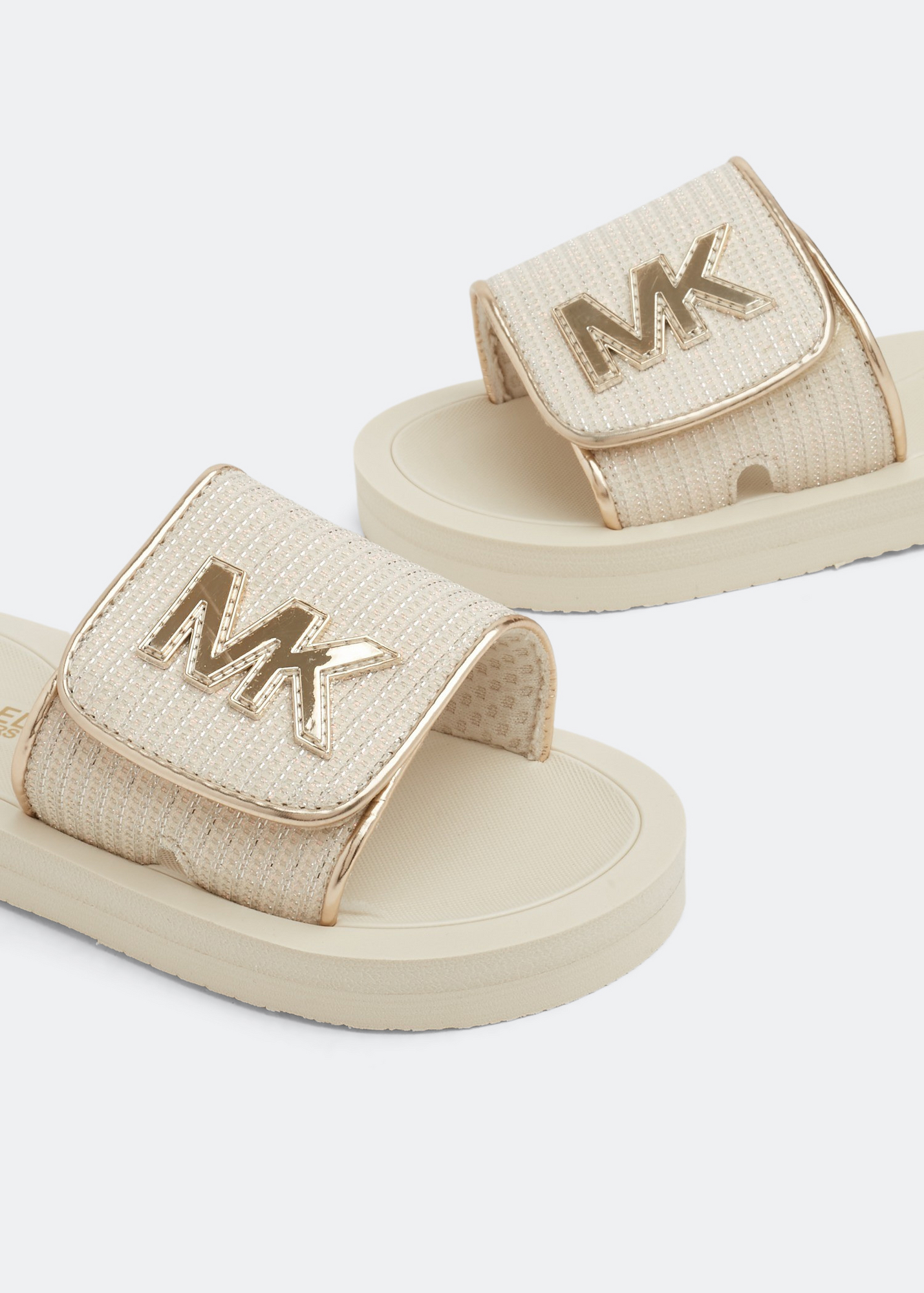 

Eli Rylee slides, Beige