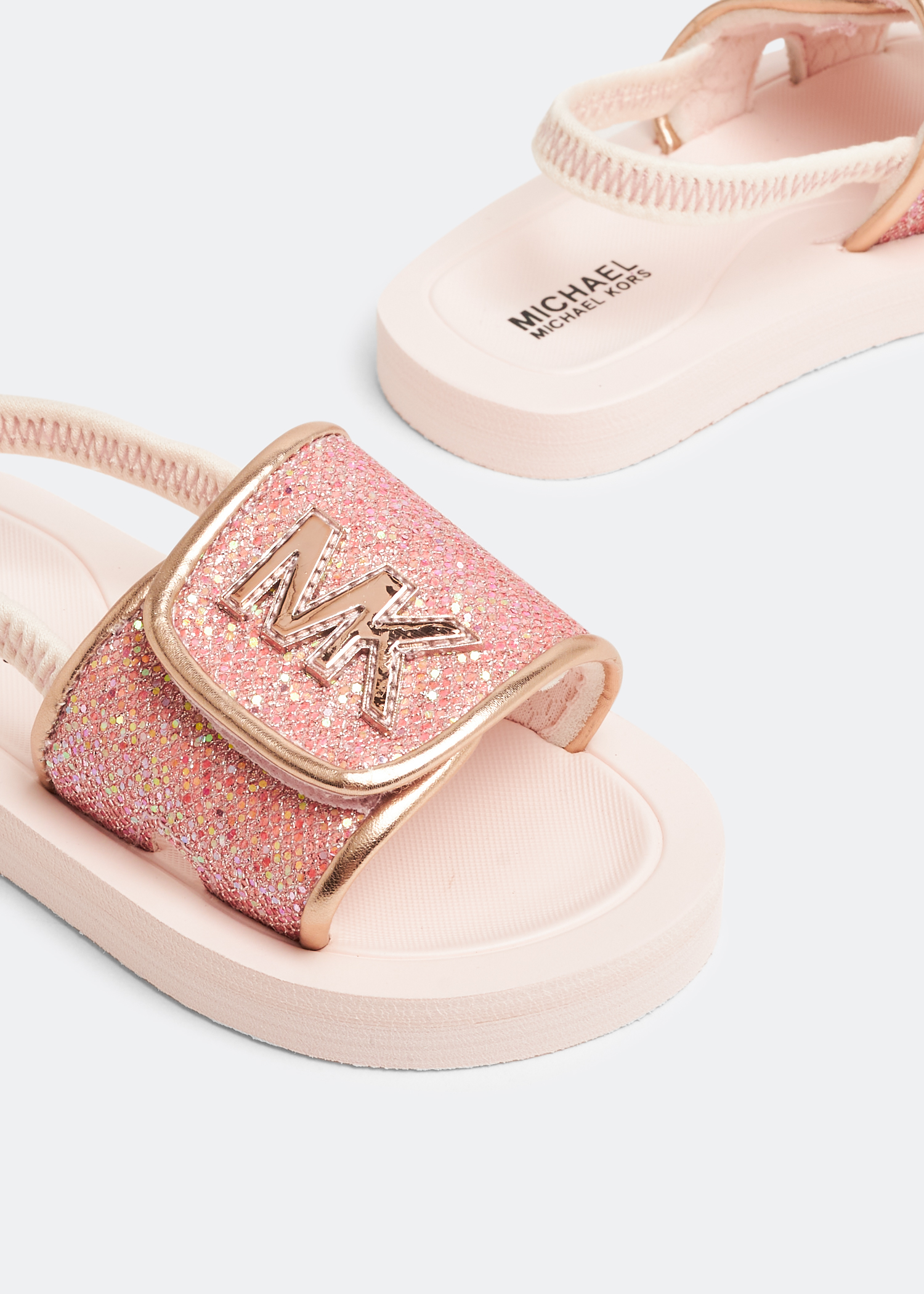 

Eli Malissa slides, Pink