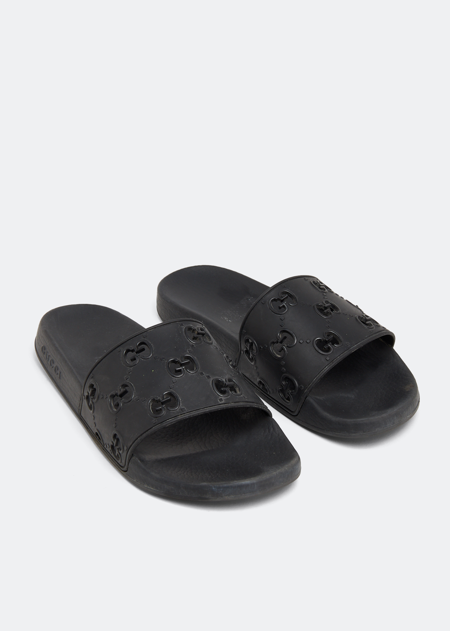 

GG slides, Black