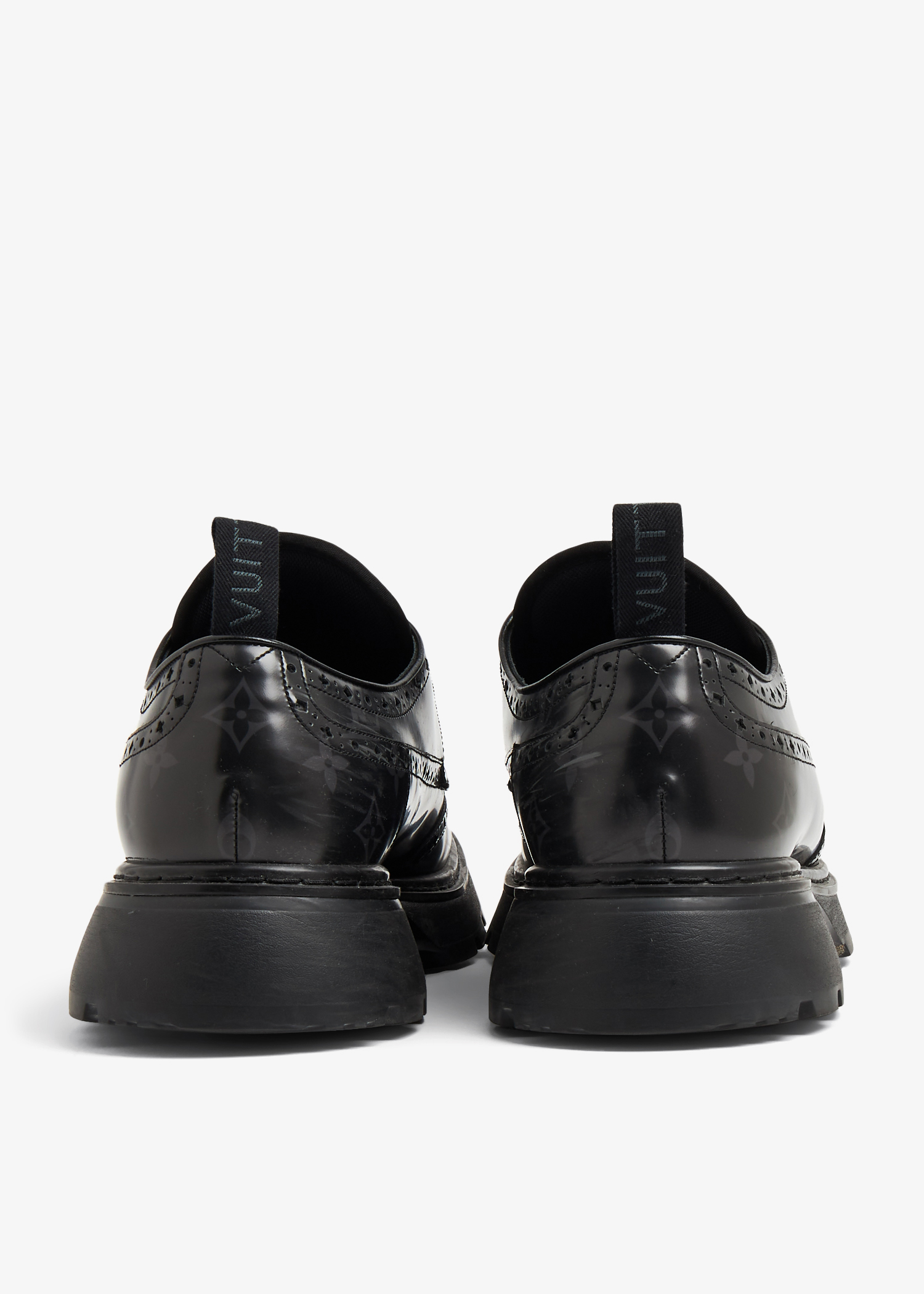Louis Vuitton Kensington Derby Black, Fesyen Pria, Sepatu , Sepatu Formal  di Carousell
