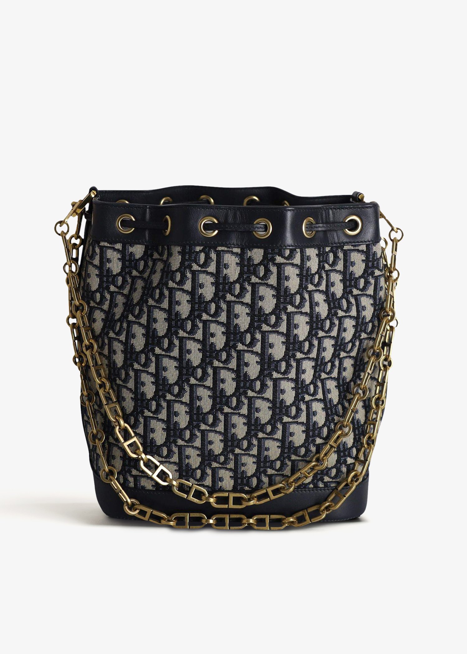 Dior bucket bag oblique best sale