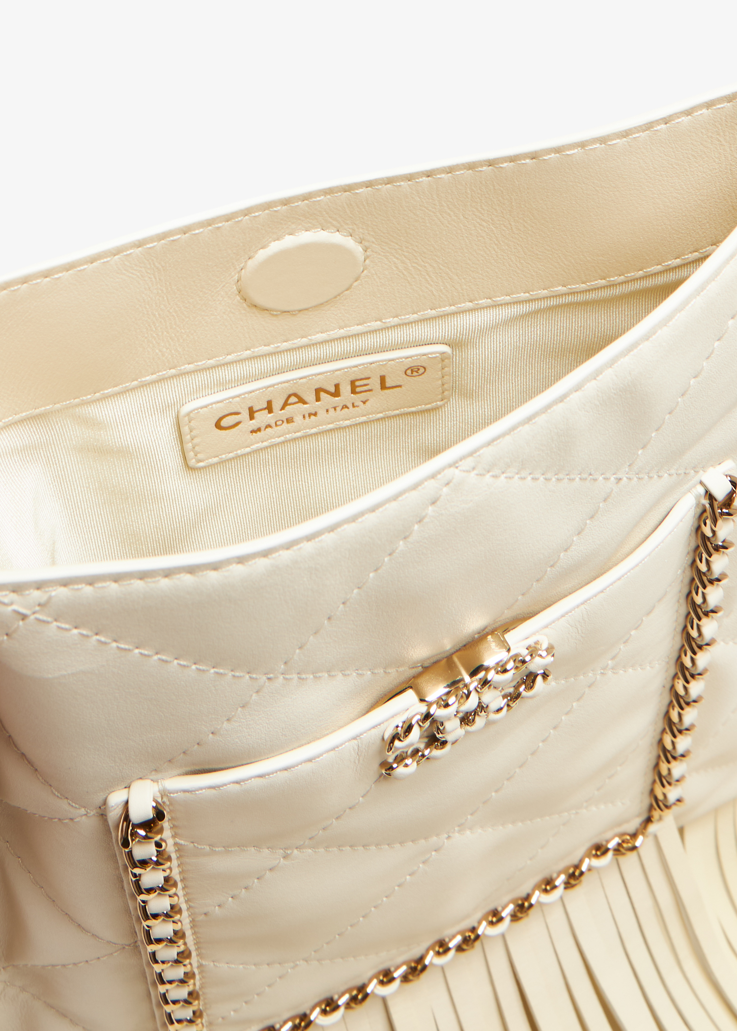 Chanel Pre Loved Quilted fringe shopping bag for Women White in