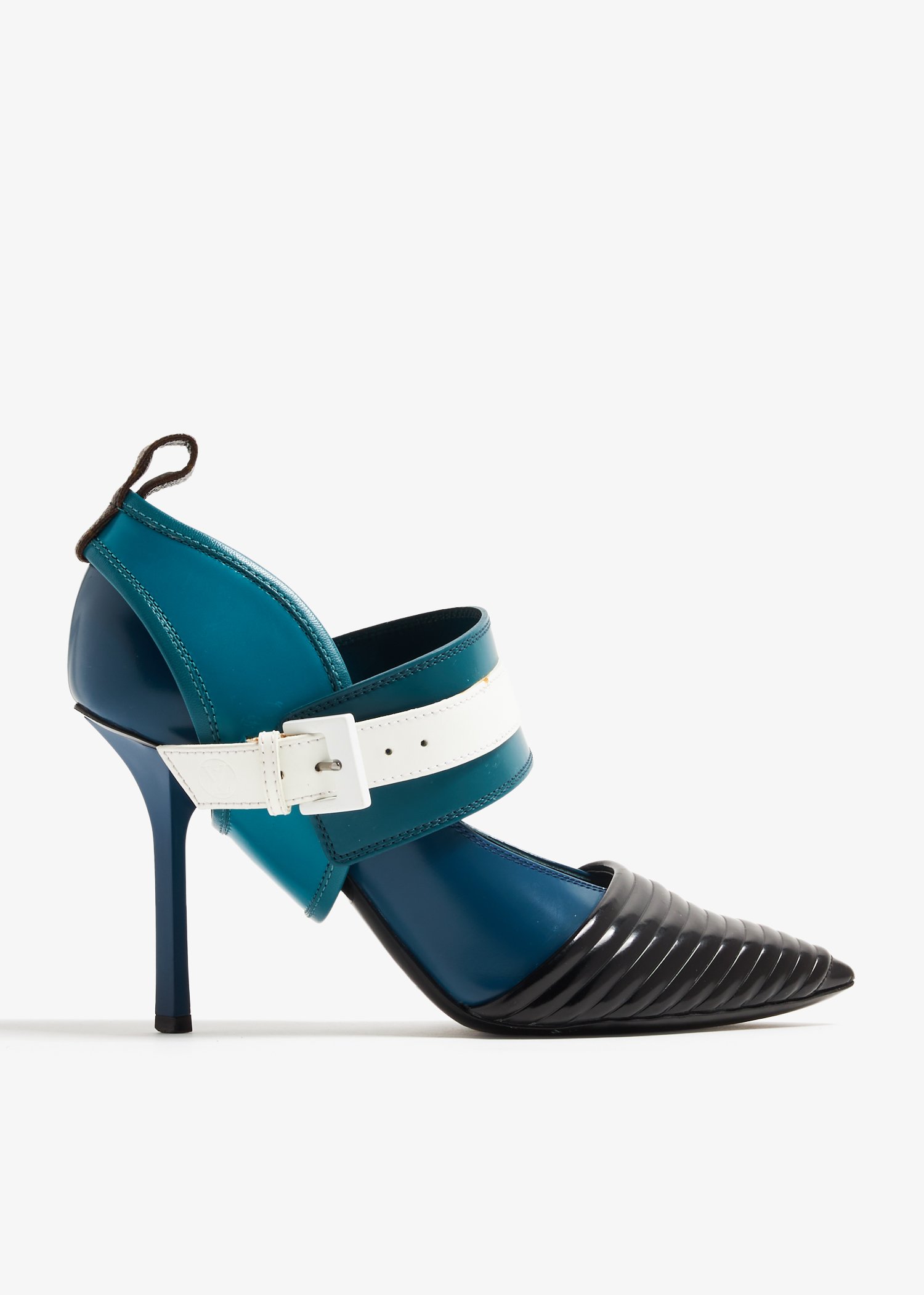 

Buckled pumps, Blue