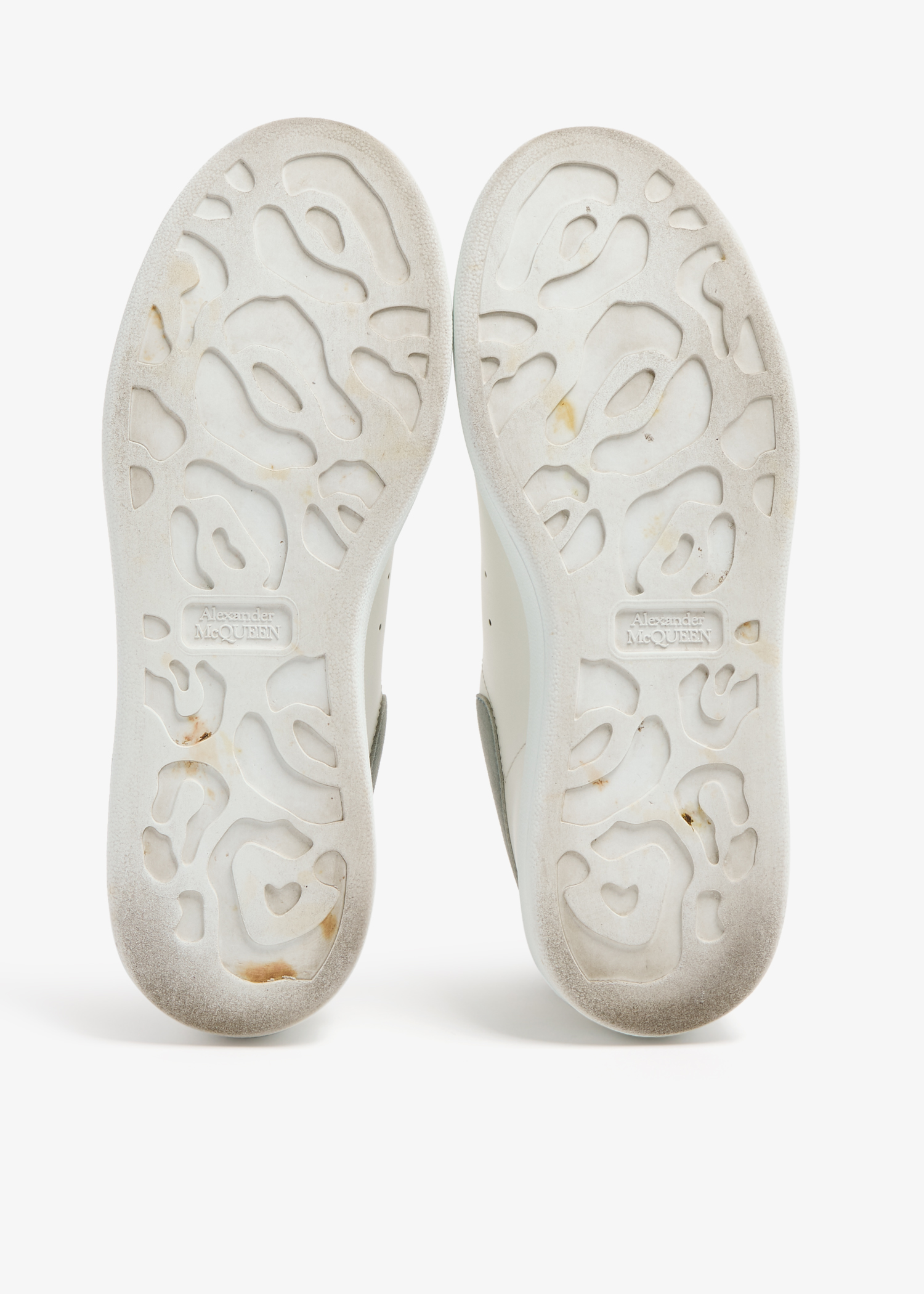 Alexander McQueen Pre Loved Oversized sneakers for Women White in UAE Level Shoes