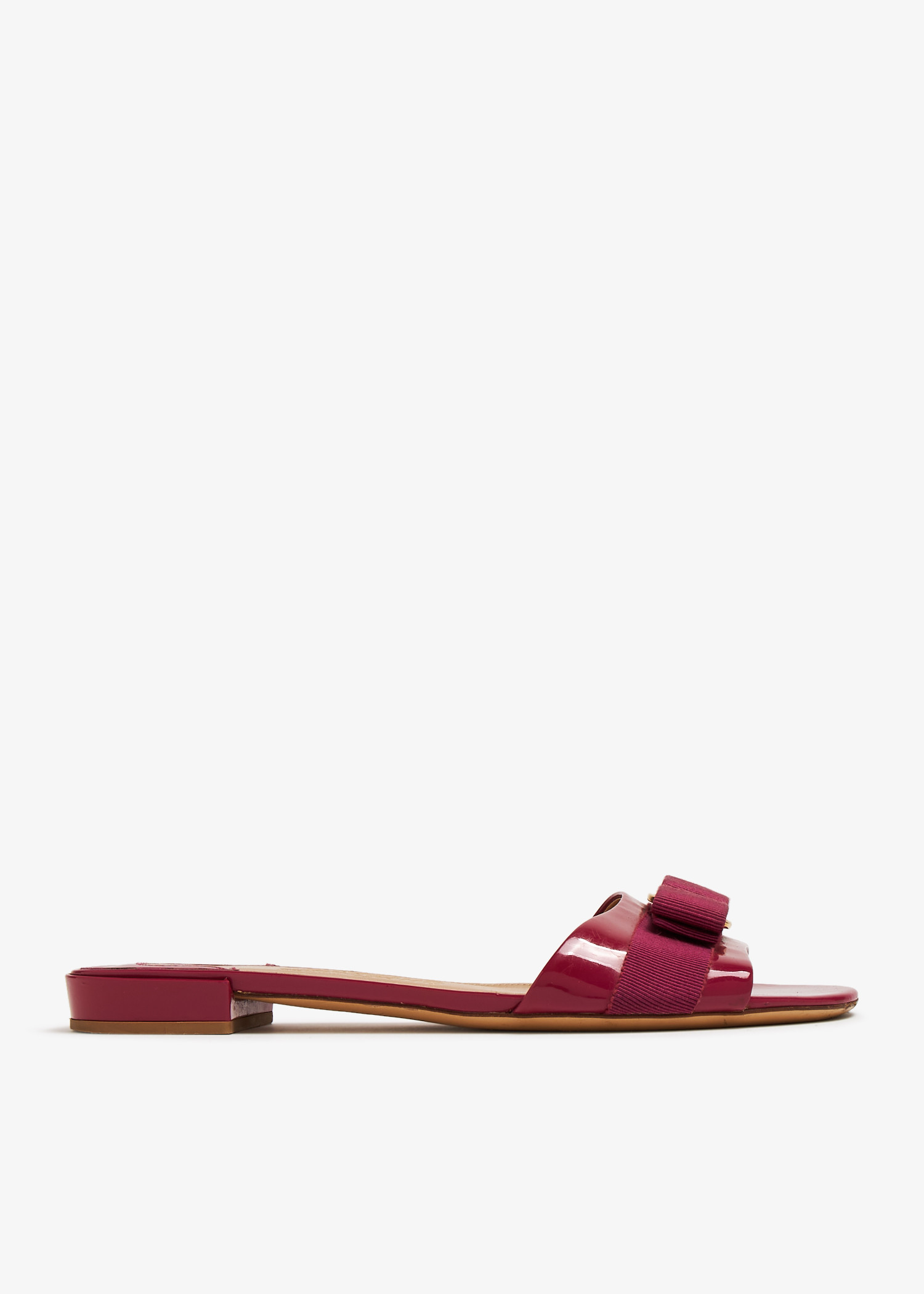 

Gil flat sandals, Red