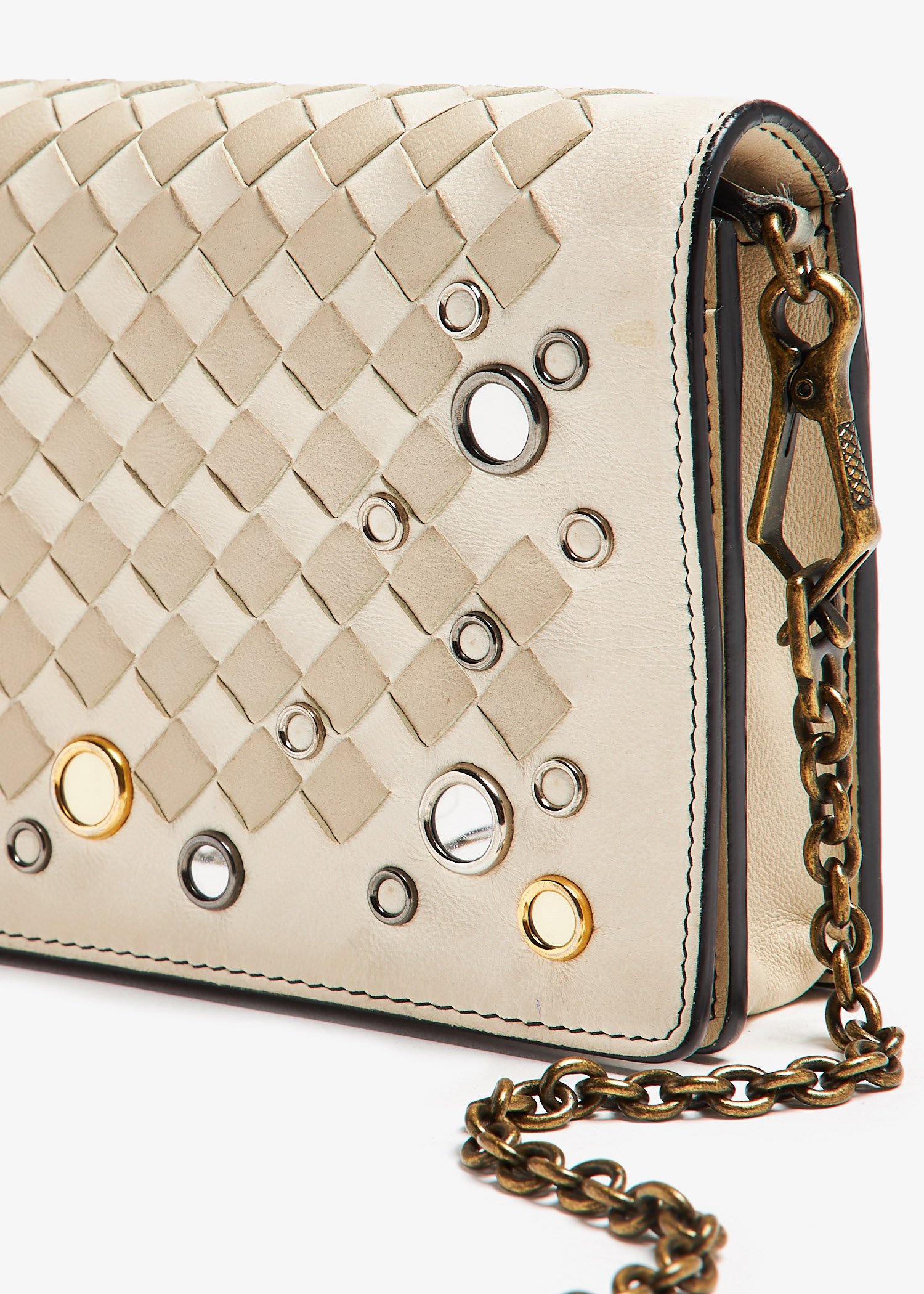 Bottega Veneta Pre Loved Intrecciato wallet on chain for Women Cream in Kuwait Level Shoes