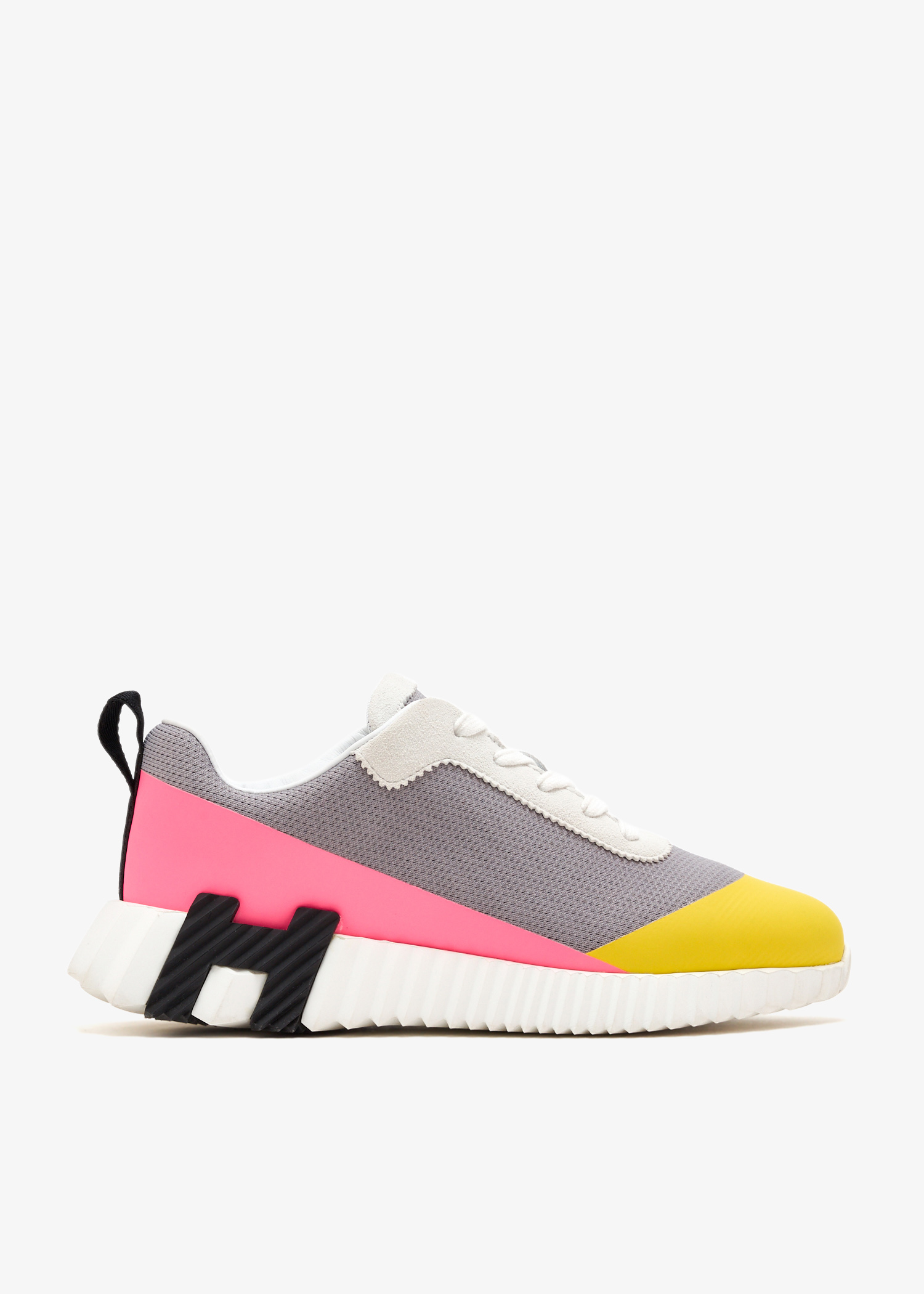 

Bouncing sneakers, Grey