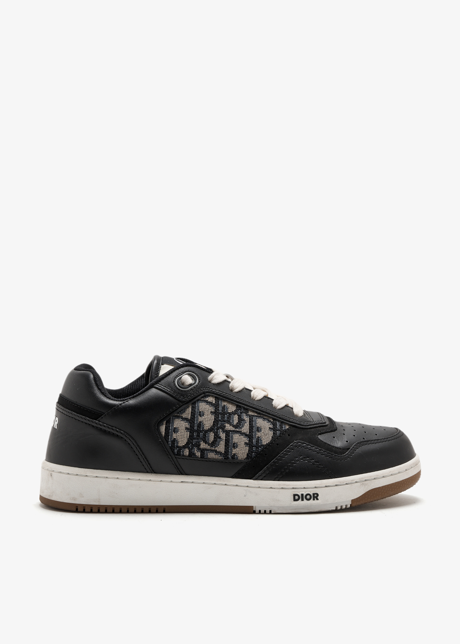 

B27 low-top sneakers, Black