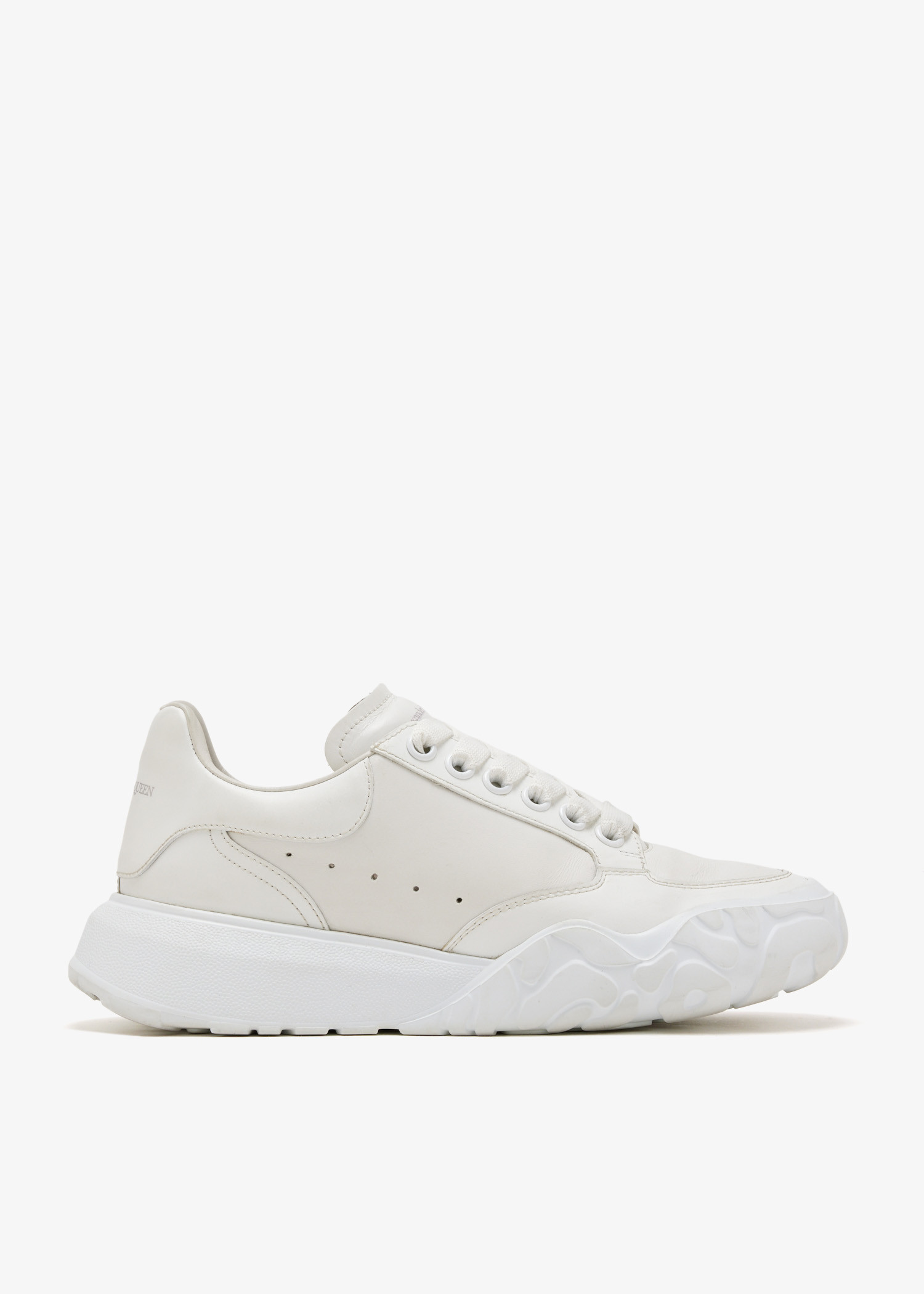 

Court low top sneakers, White