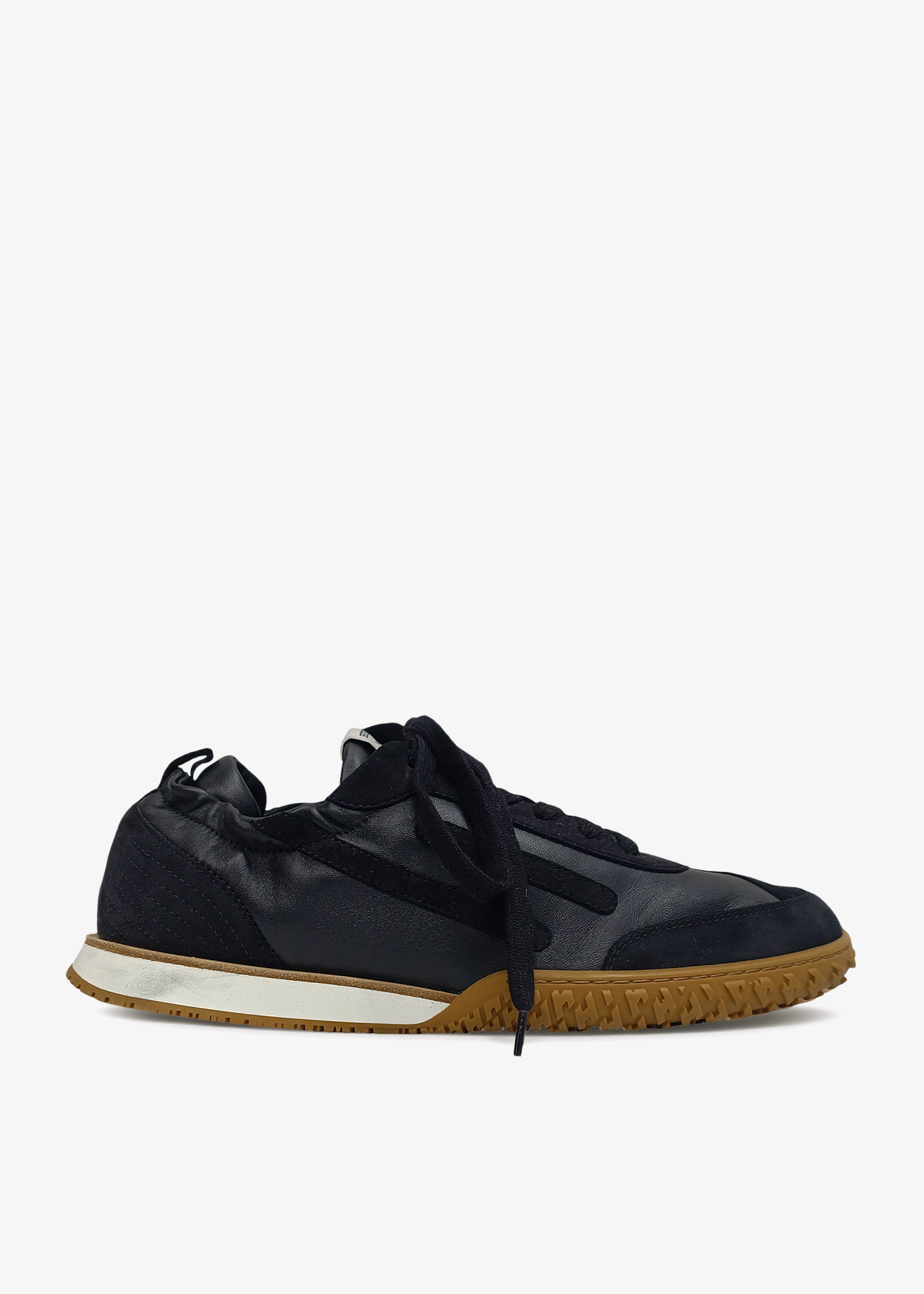

Jet sneakers, Black