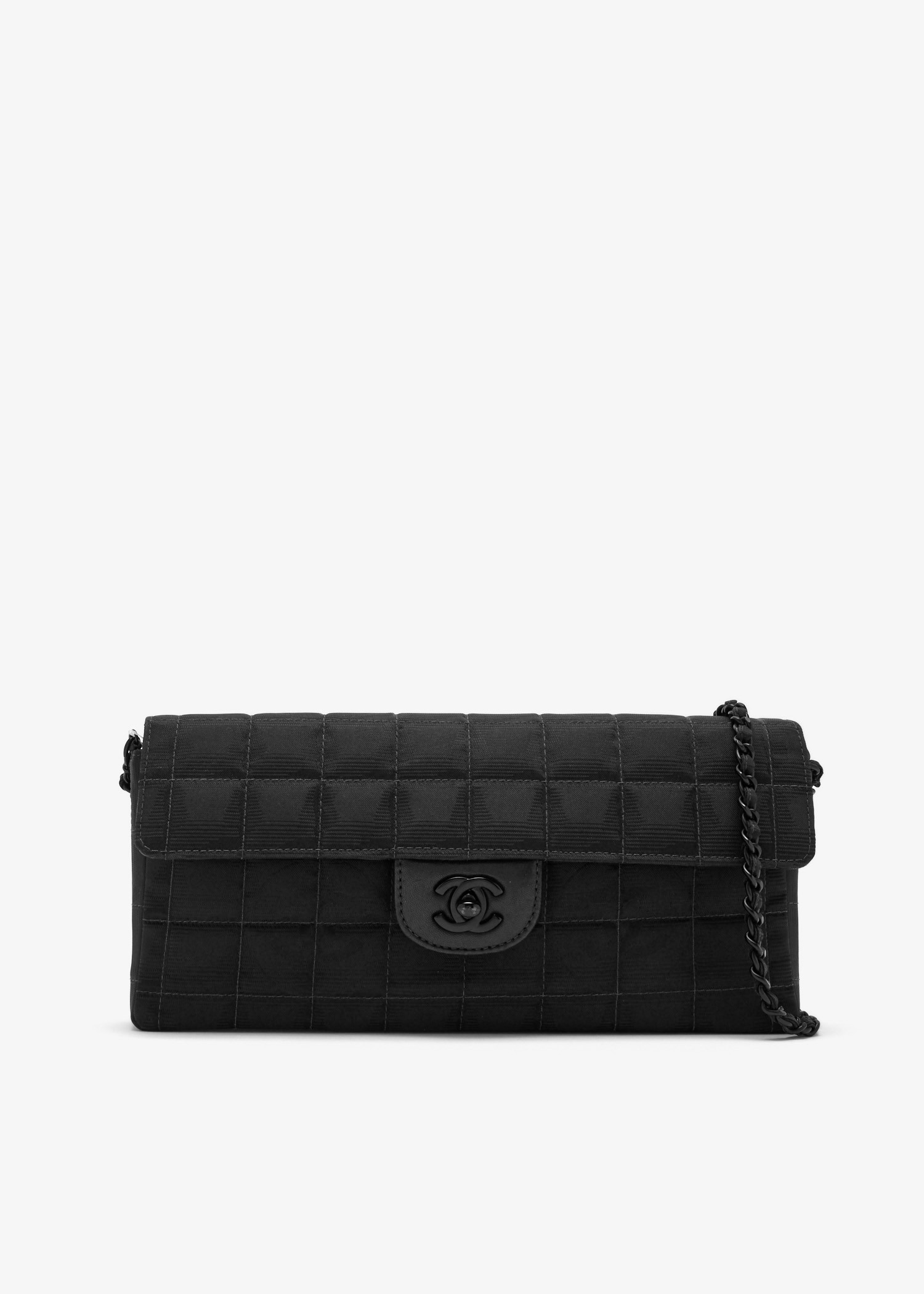 

New Travel Line East West flap bag, Black