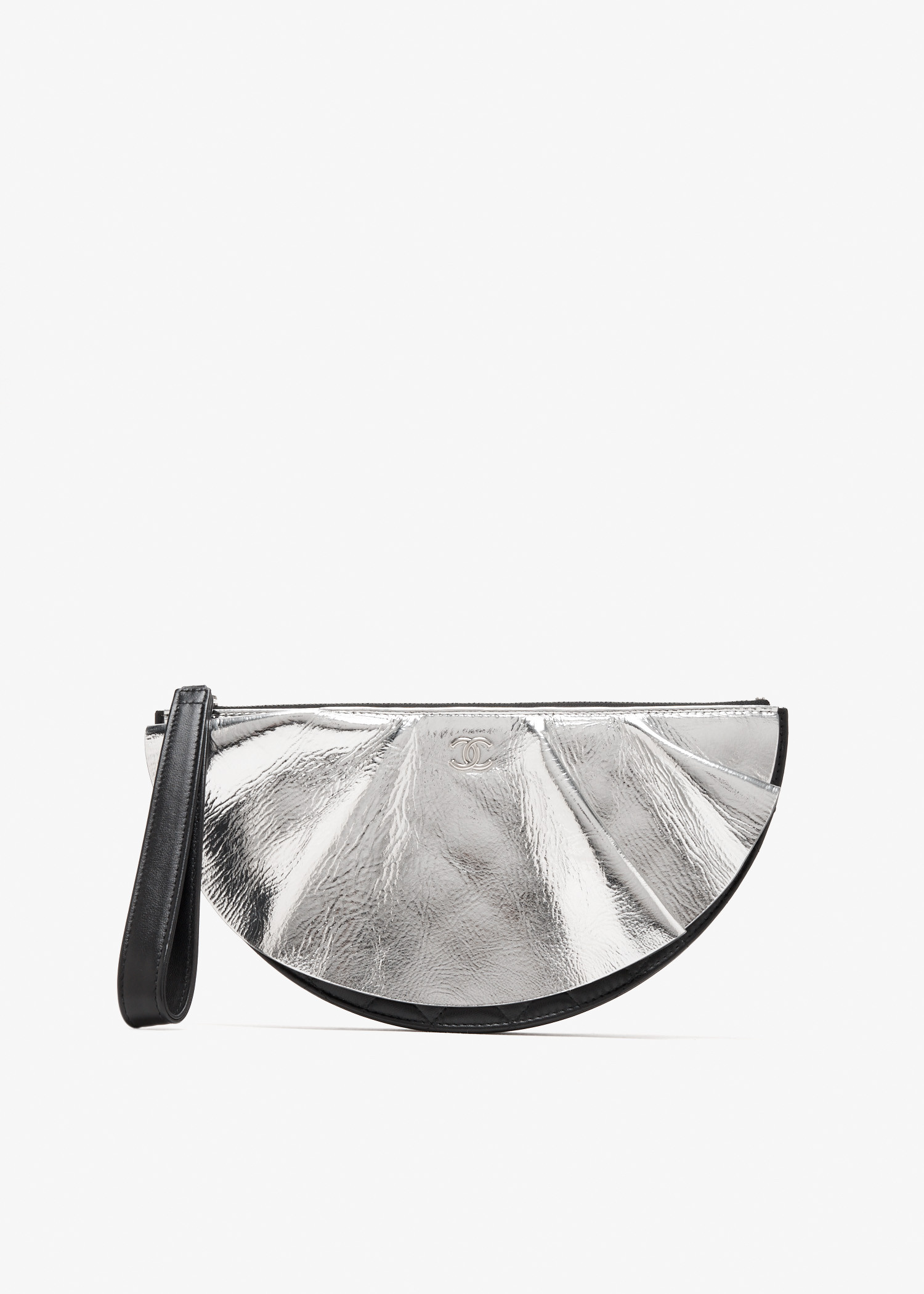 

Wave quilted lambskin clutch, Silver