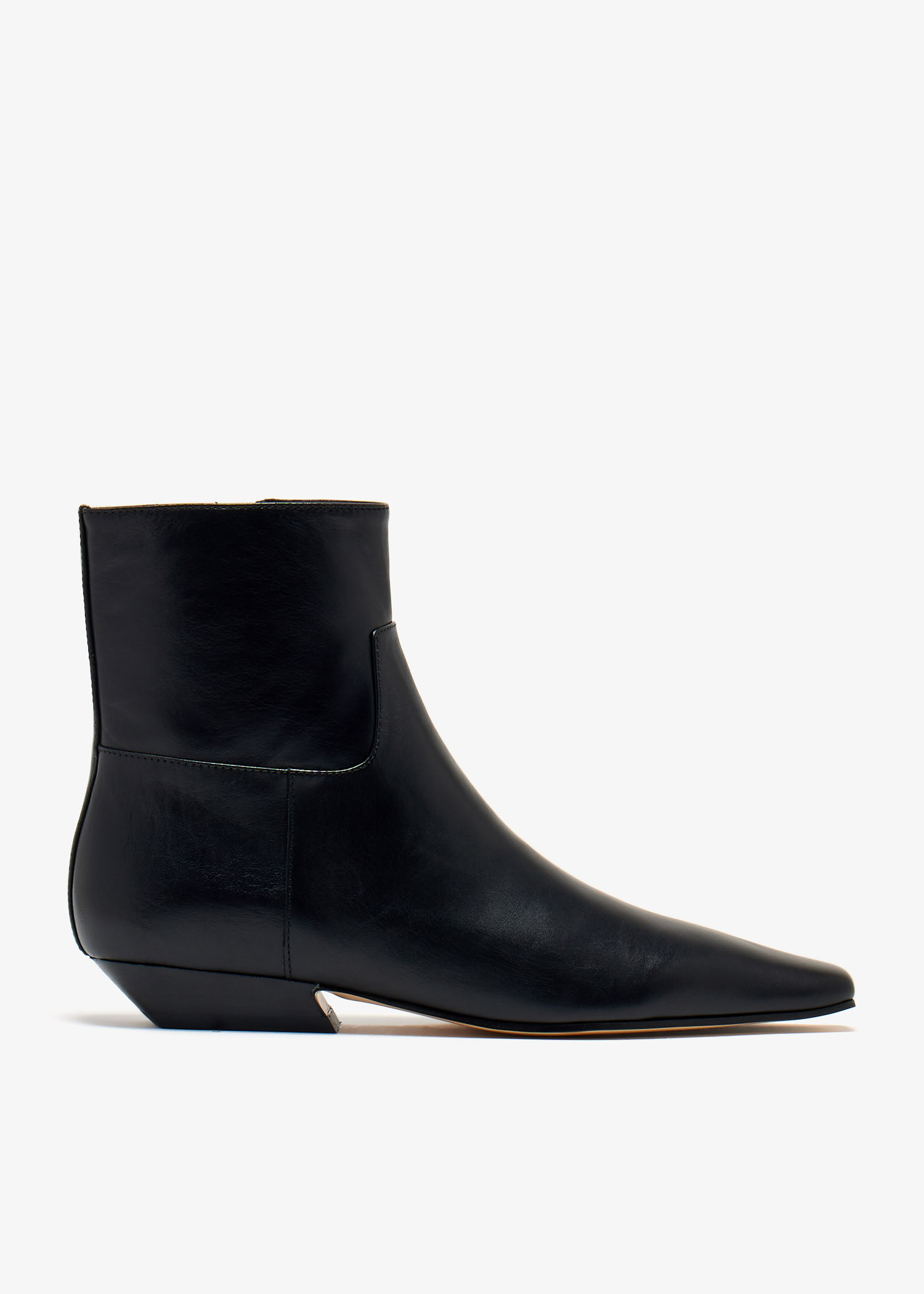 Tony Bianco Rupert boots for Women Black in UAE Level Shoes
