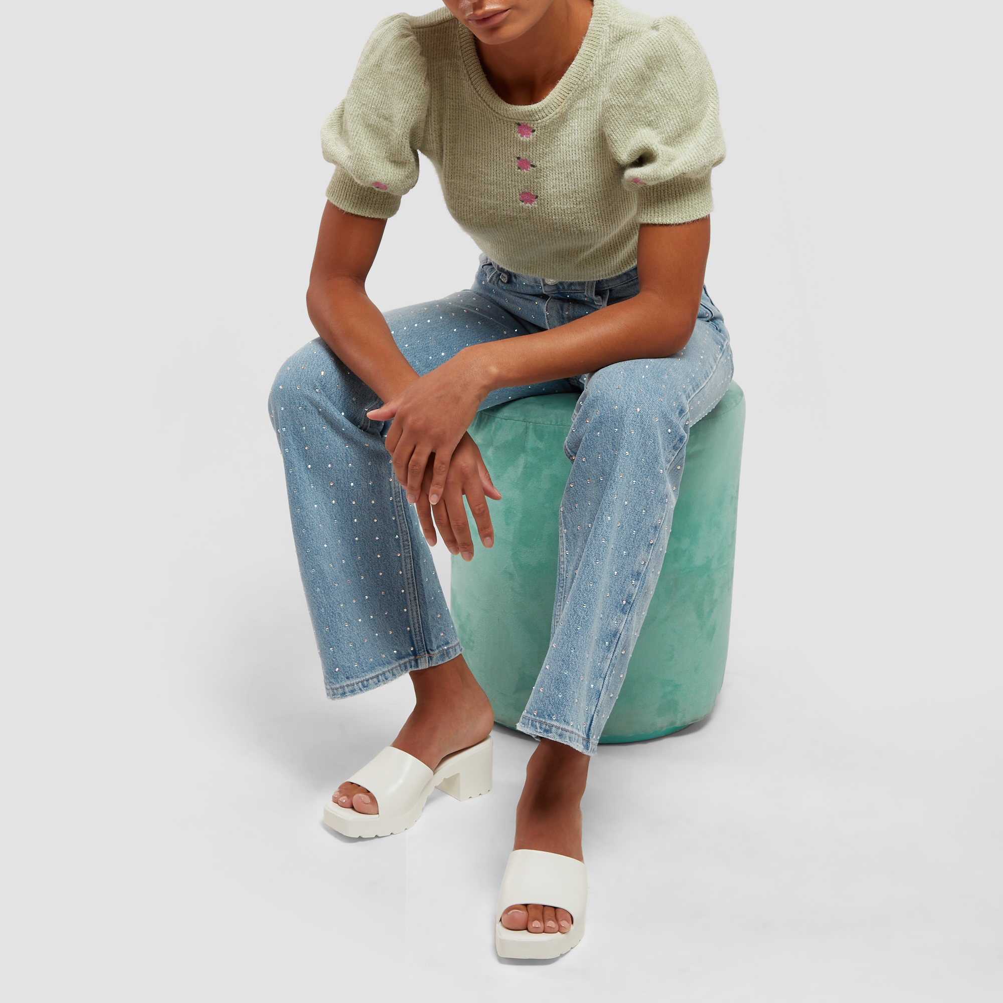 

Mizzy sandals, White