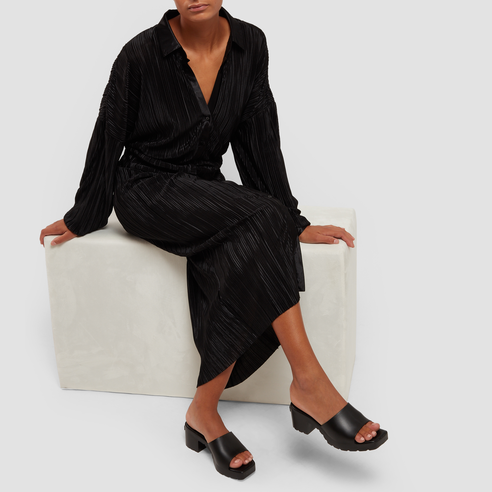 

Mizzy sandals, Black
