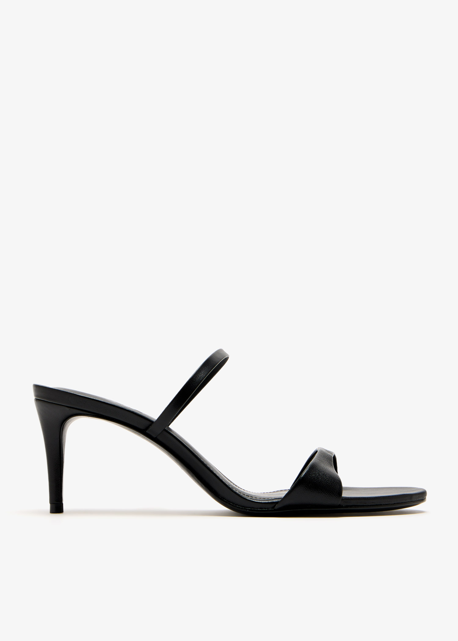 

Strappy sandals, Black