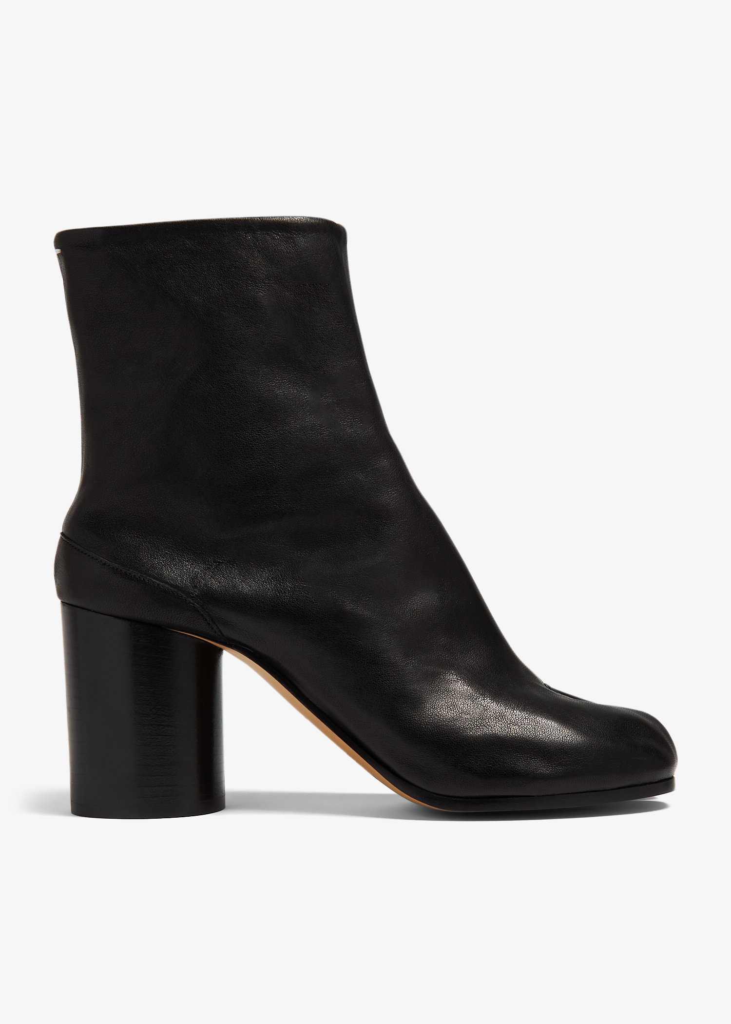 Maison Margiela Tabi ankle boots for Women Black in Bahrain Level Shoes