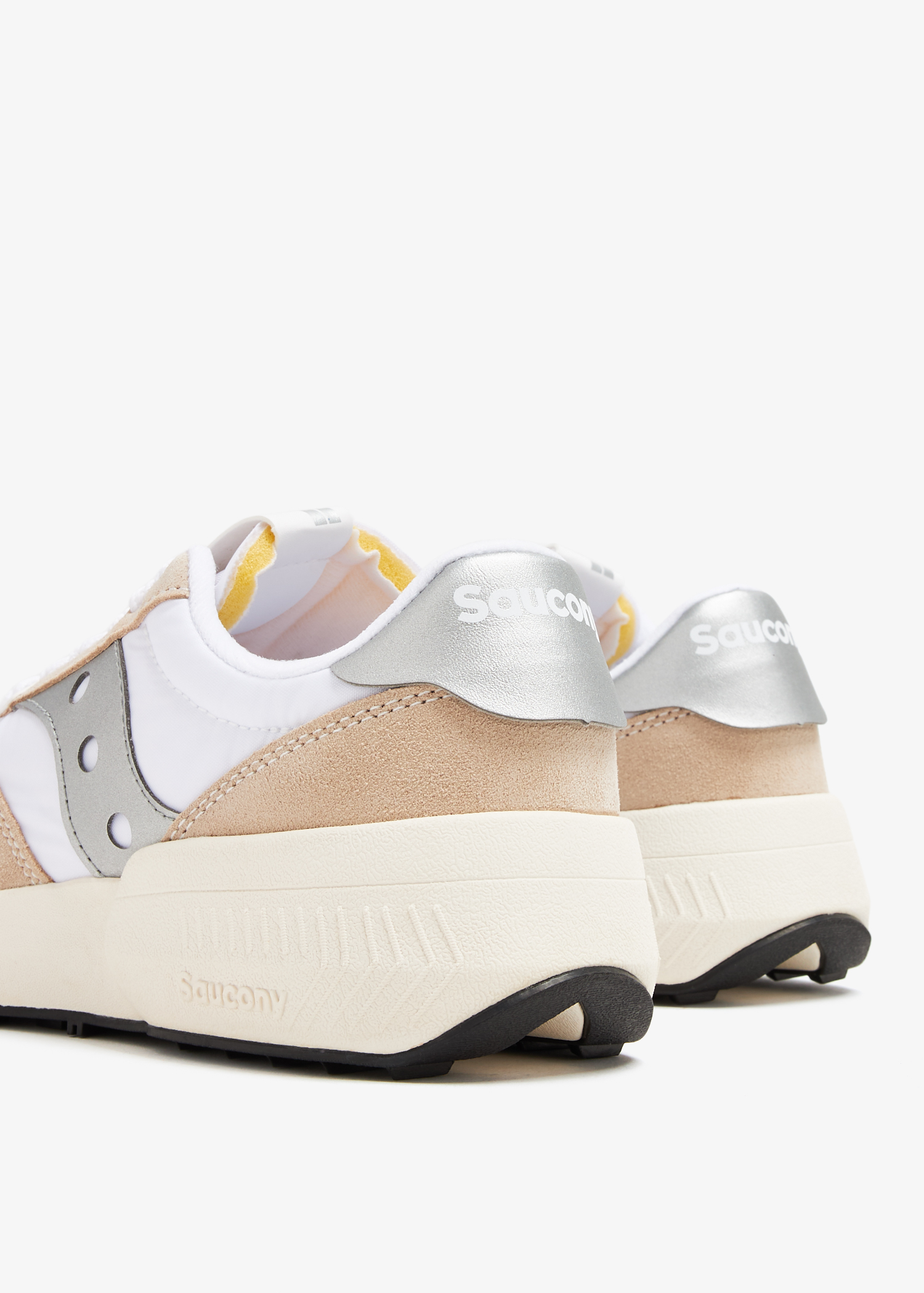 Saucony jazz new balance 501 hotsell