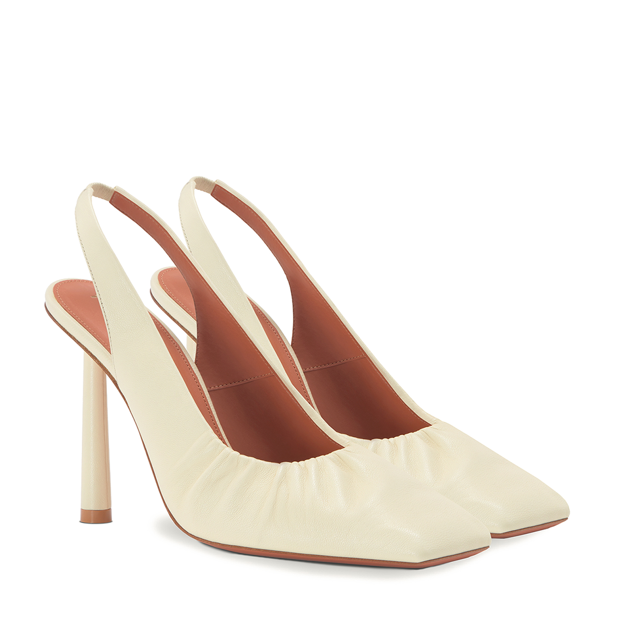 

Don't be Square pumps, White