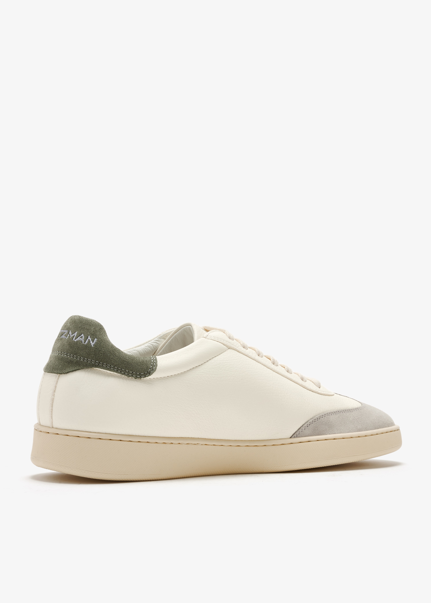 Stuart Weitzman Banner sneakers for Men - White in UAE Stuart Weitzman Banner sneakers for Men - White in UAE