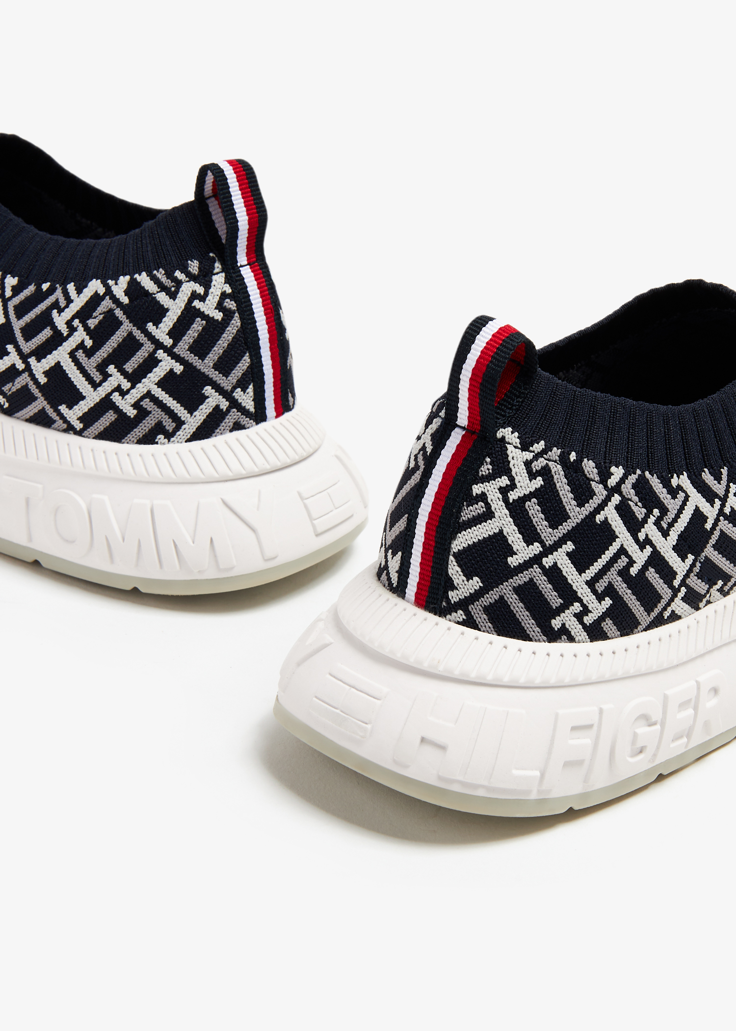 

Logo sneakers, Prints