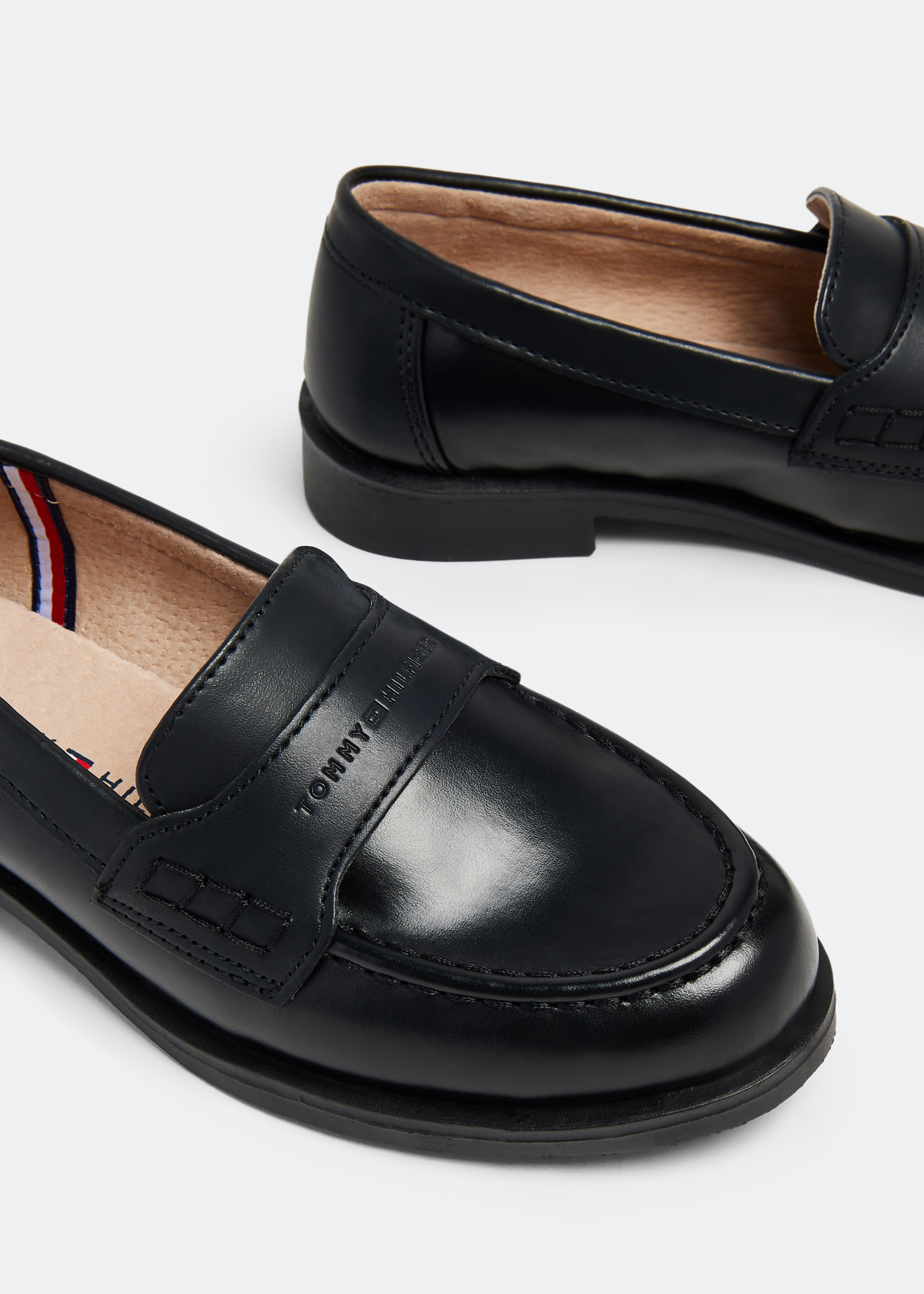 Tommy hilfiger samir sneaker deals