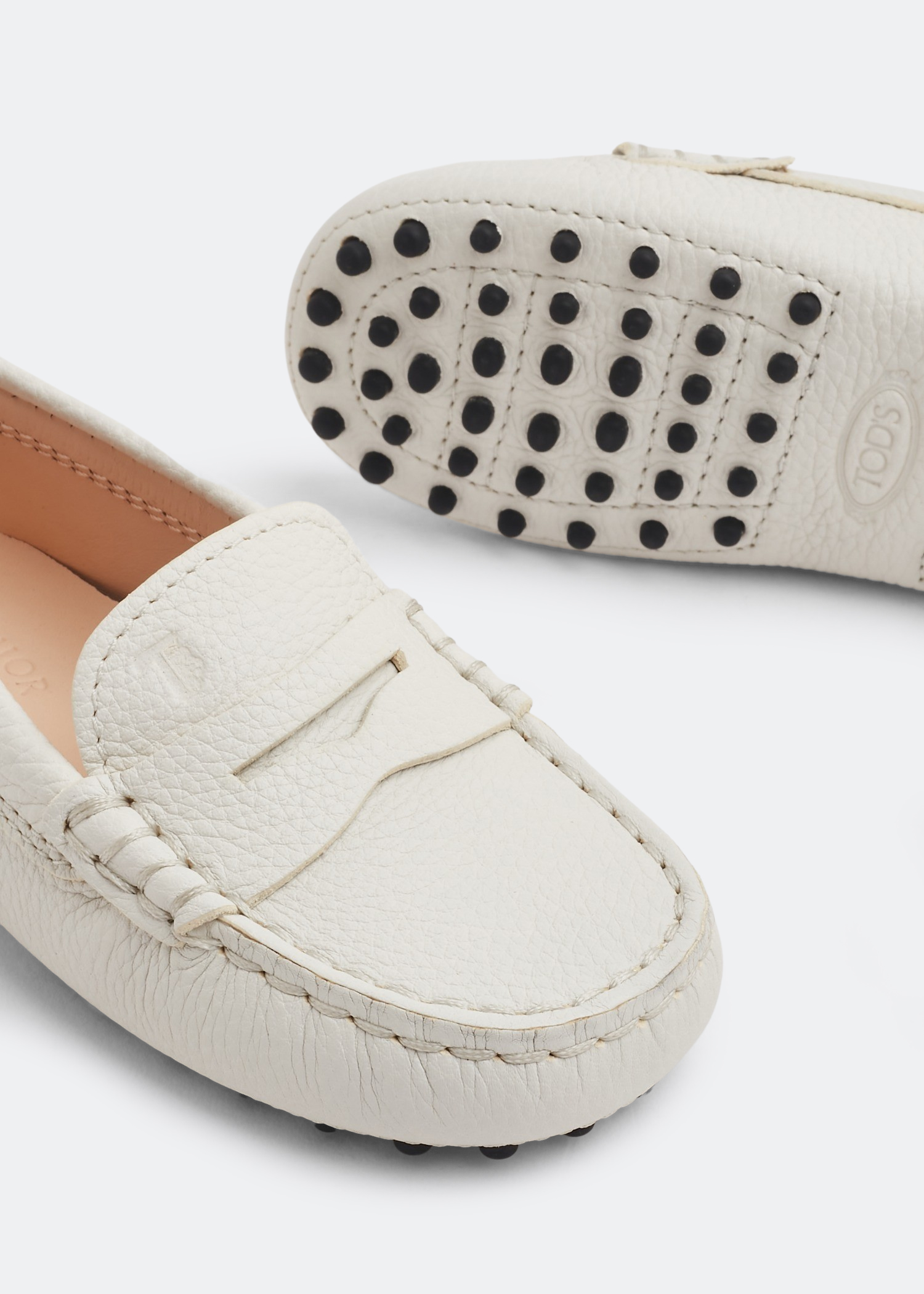 

Gommini moccasins, White