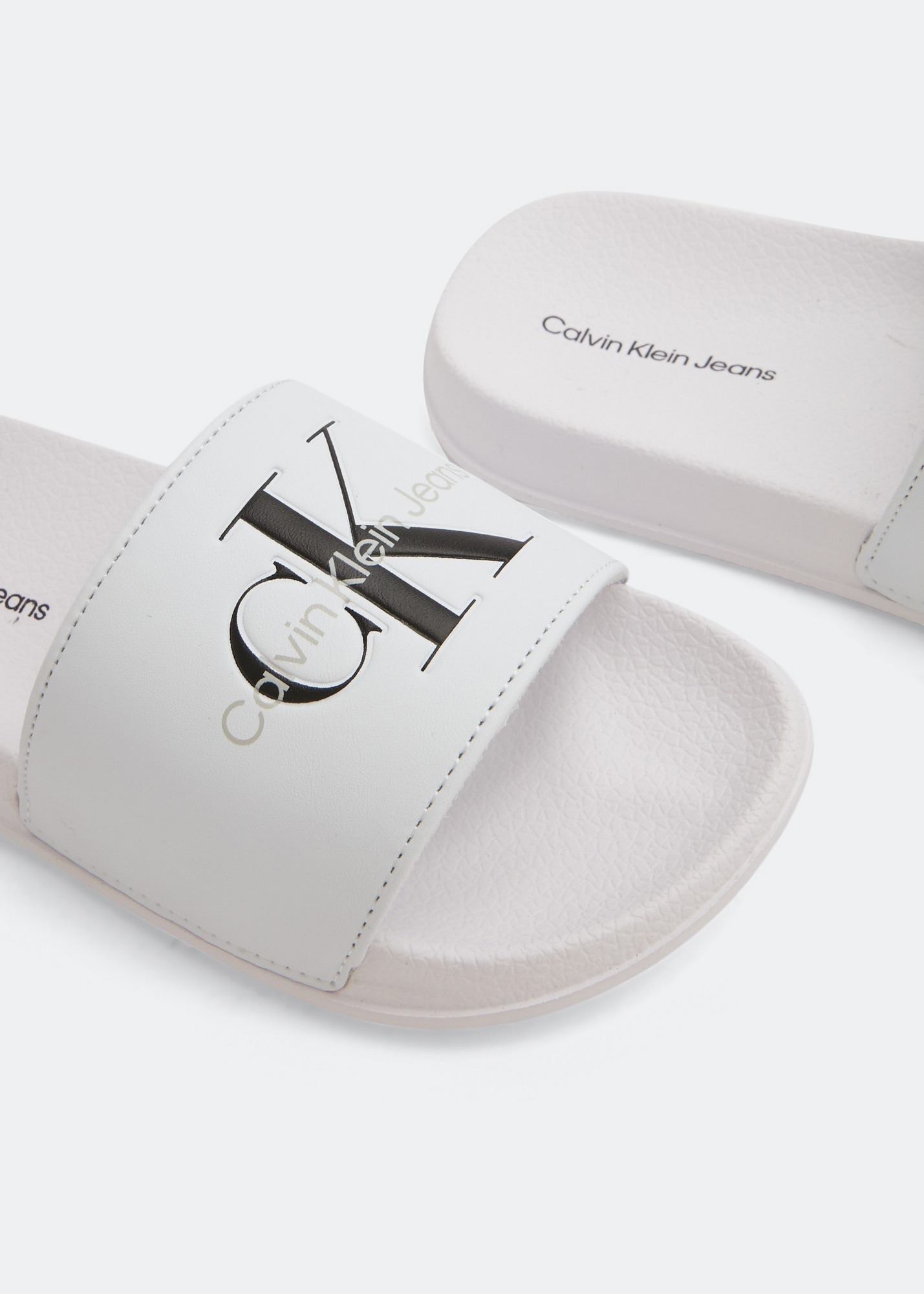

Freddie slides, White