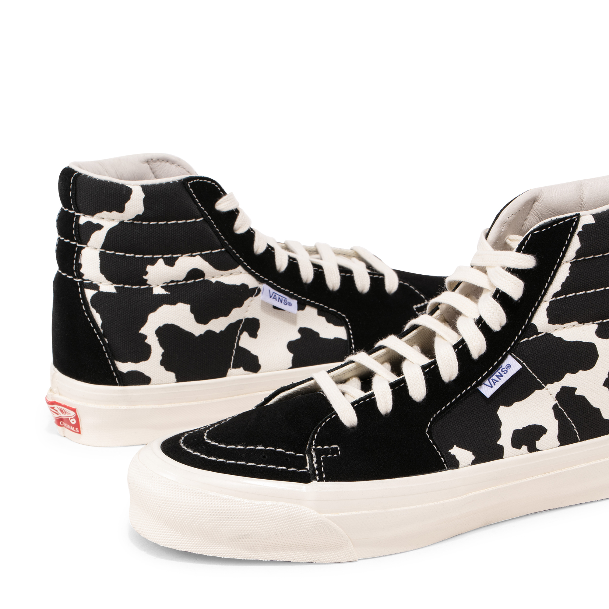 

Style 38 sneakers, Black