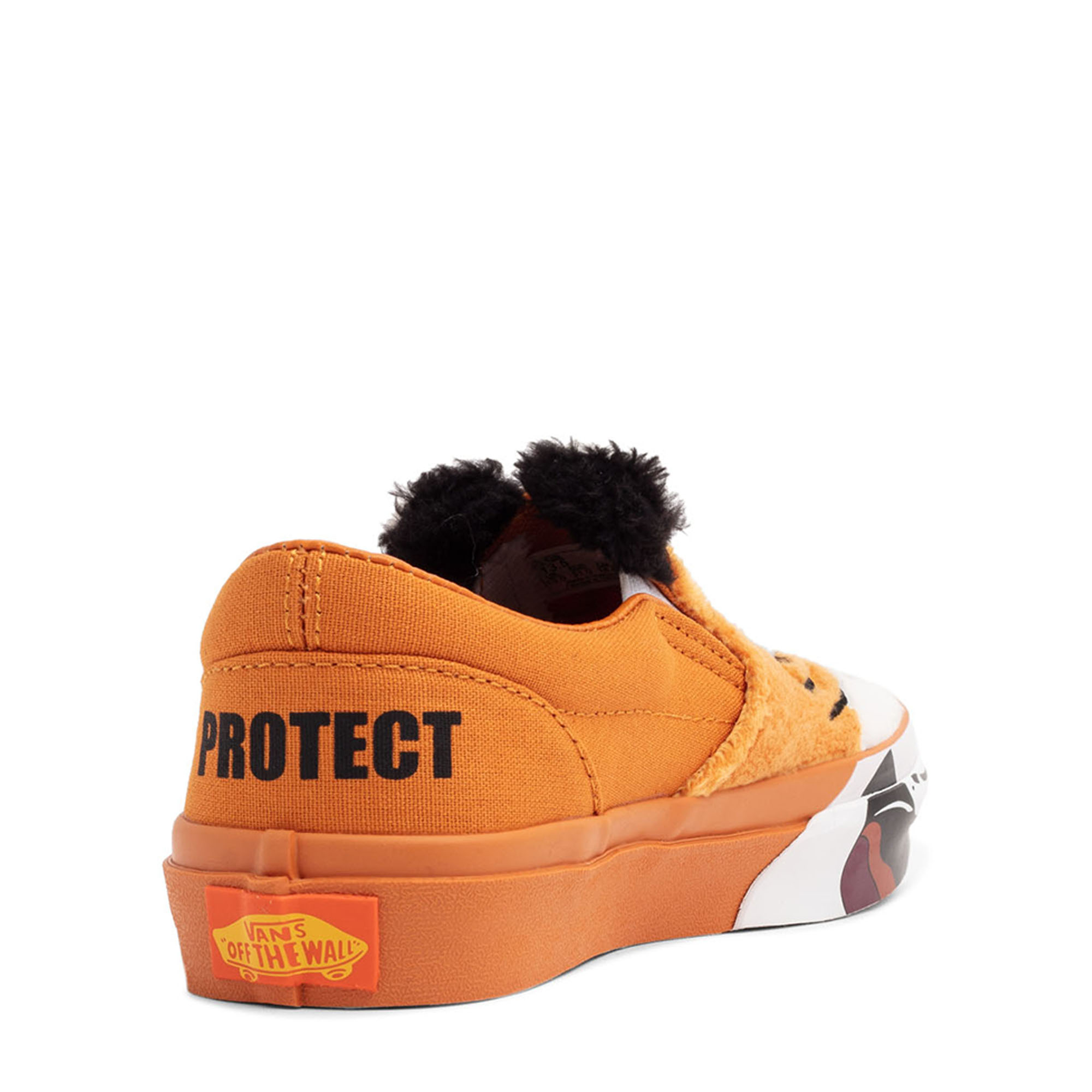 

Wild Tiger slip-on sneakers, Animal print