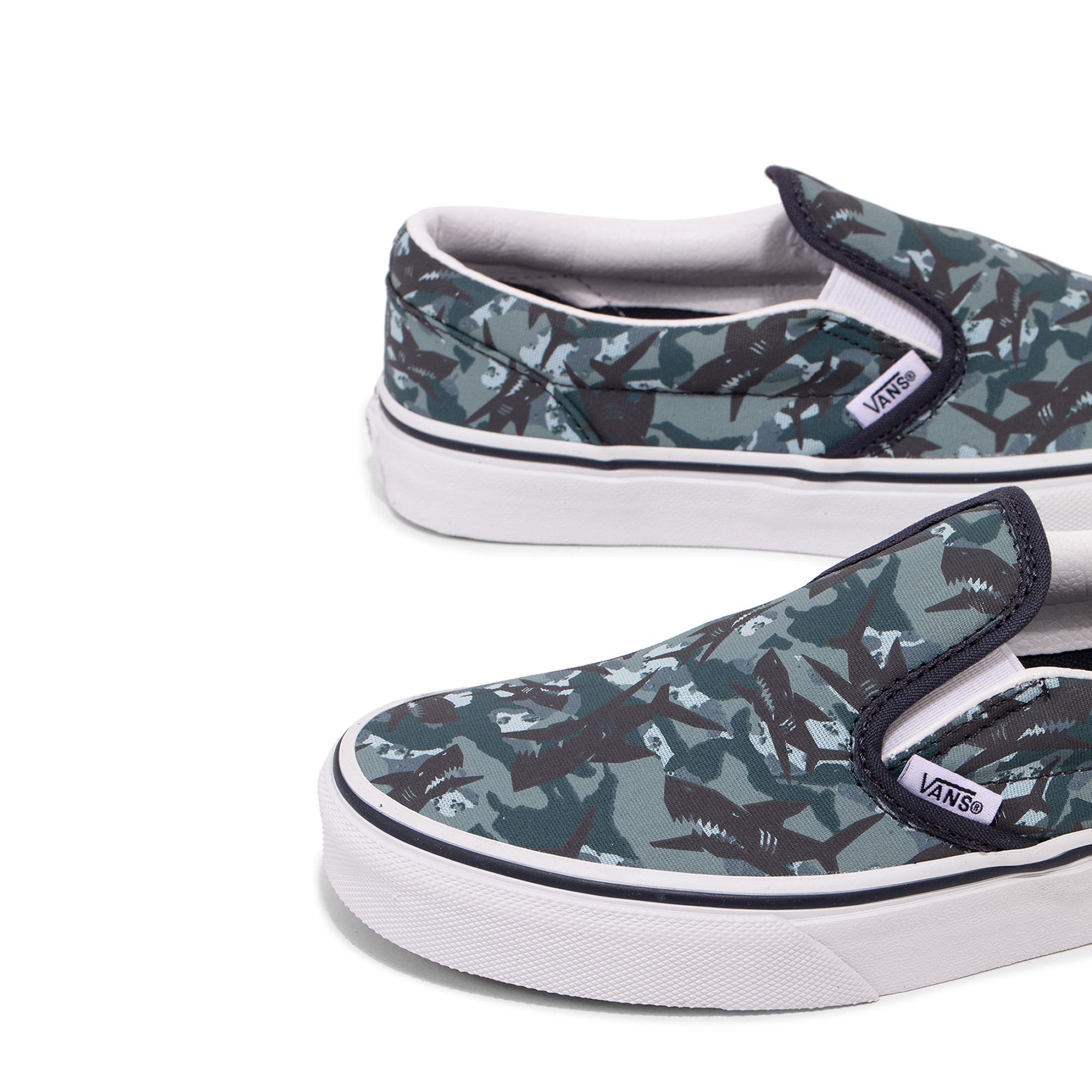 

Classic slip-on sneakers, Prints