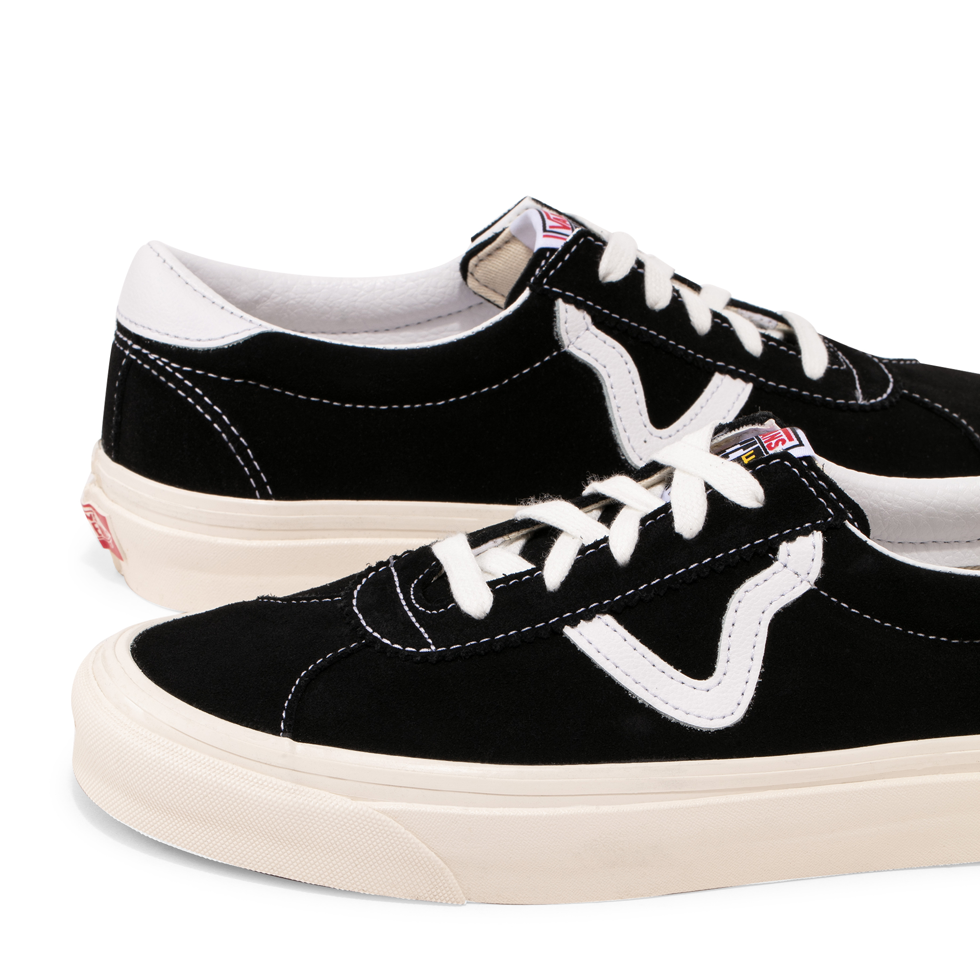 

Style 73 sneakers, Black