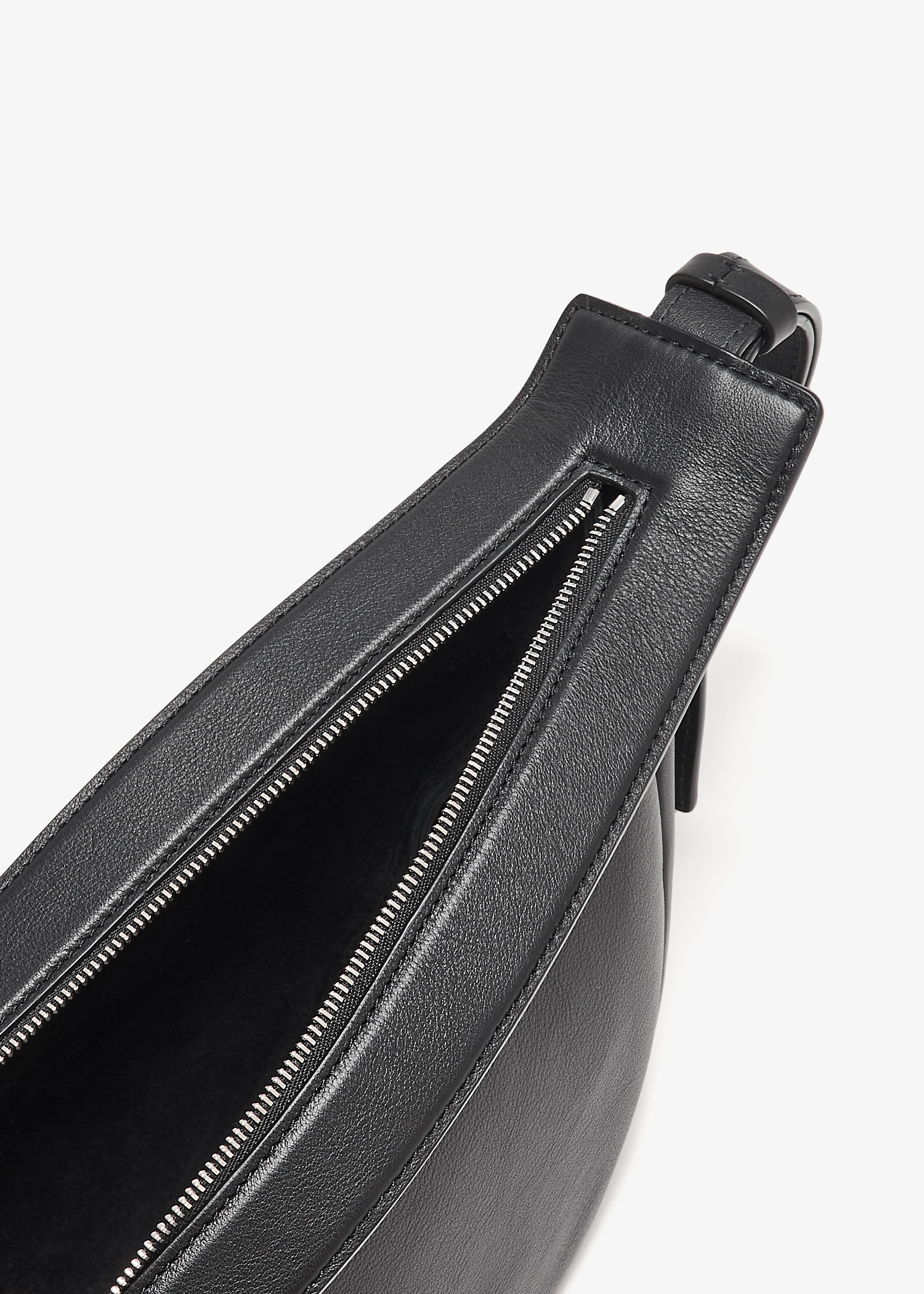Small Slouchy Banana Bag Black in Leather – The Row